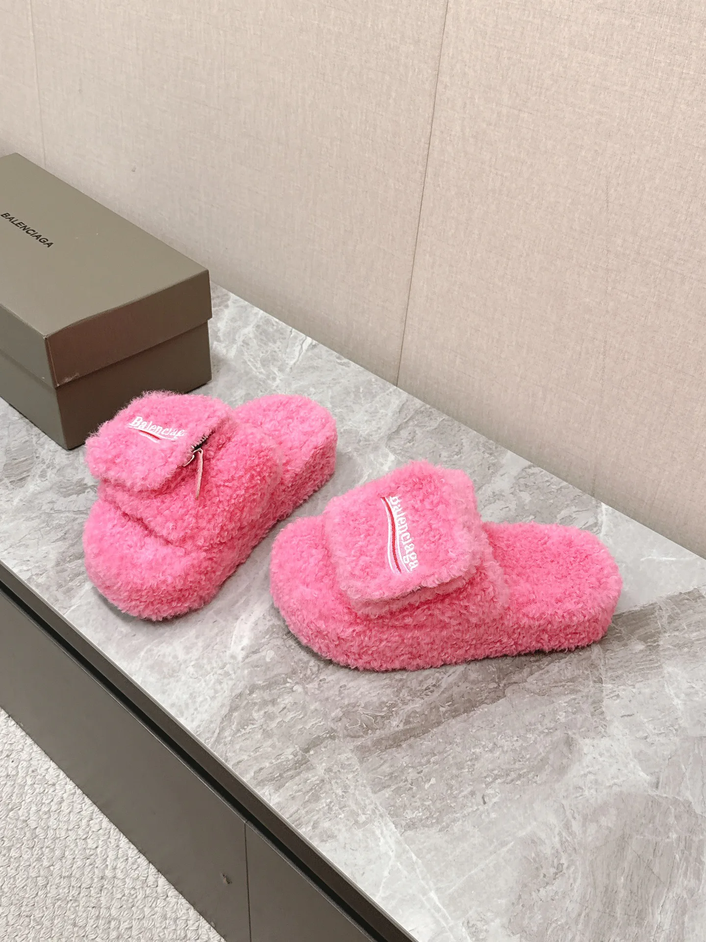 Women's Slippers BALENCIAGA 18419425