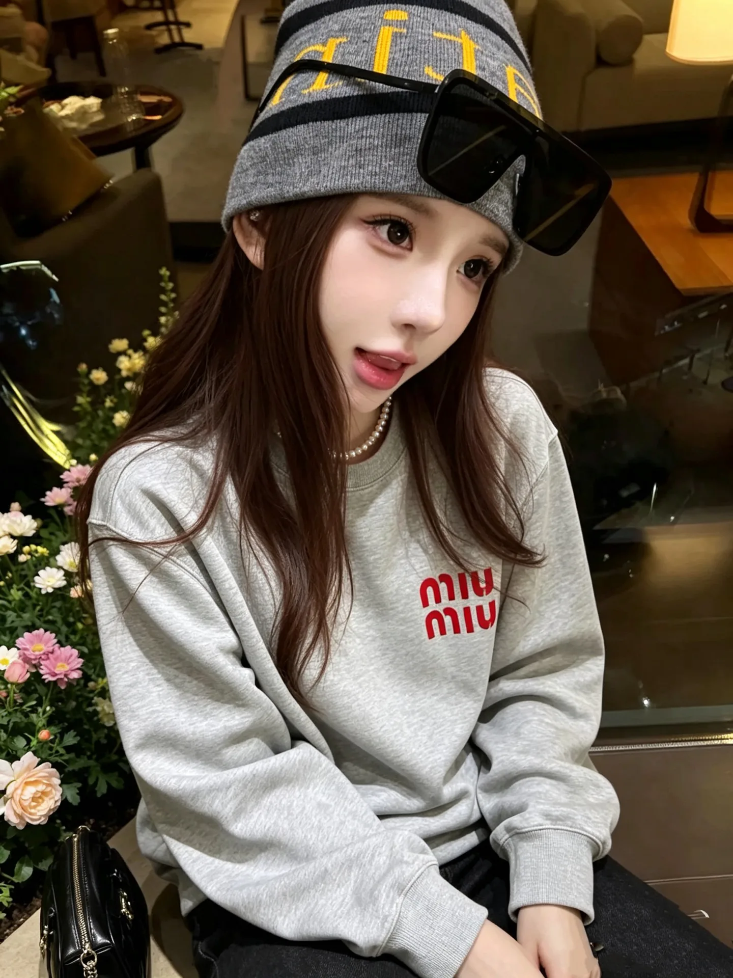 Men's Sweatshirts And Hoodies MIU MIU 18081430