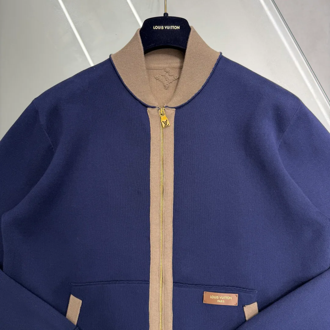 Men's Jackets And Down Jackets LOUIS VUITTON 18174075