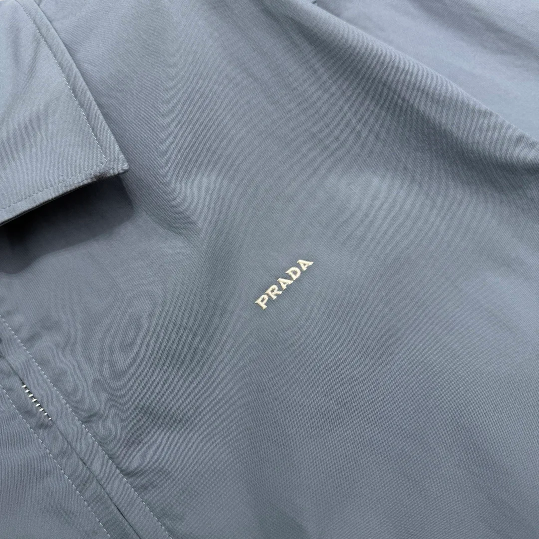 Куртки И Пуховики Мужские Prada 18630997