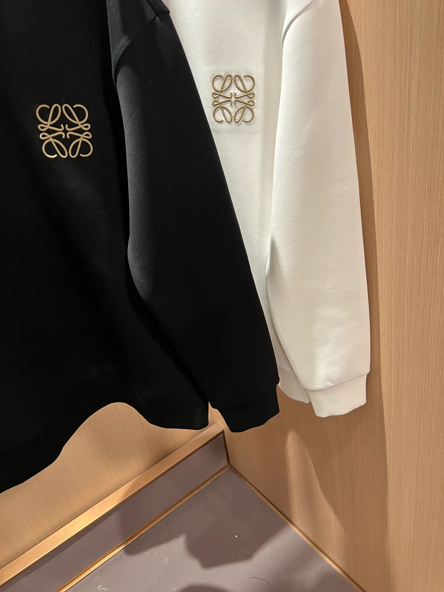Men's Sweatshirts And Hoodies LOEWE 18519608