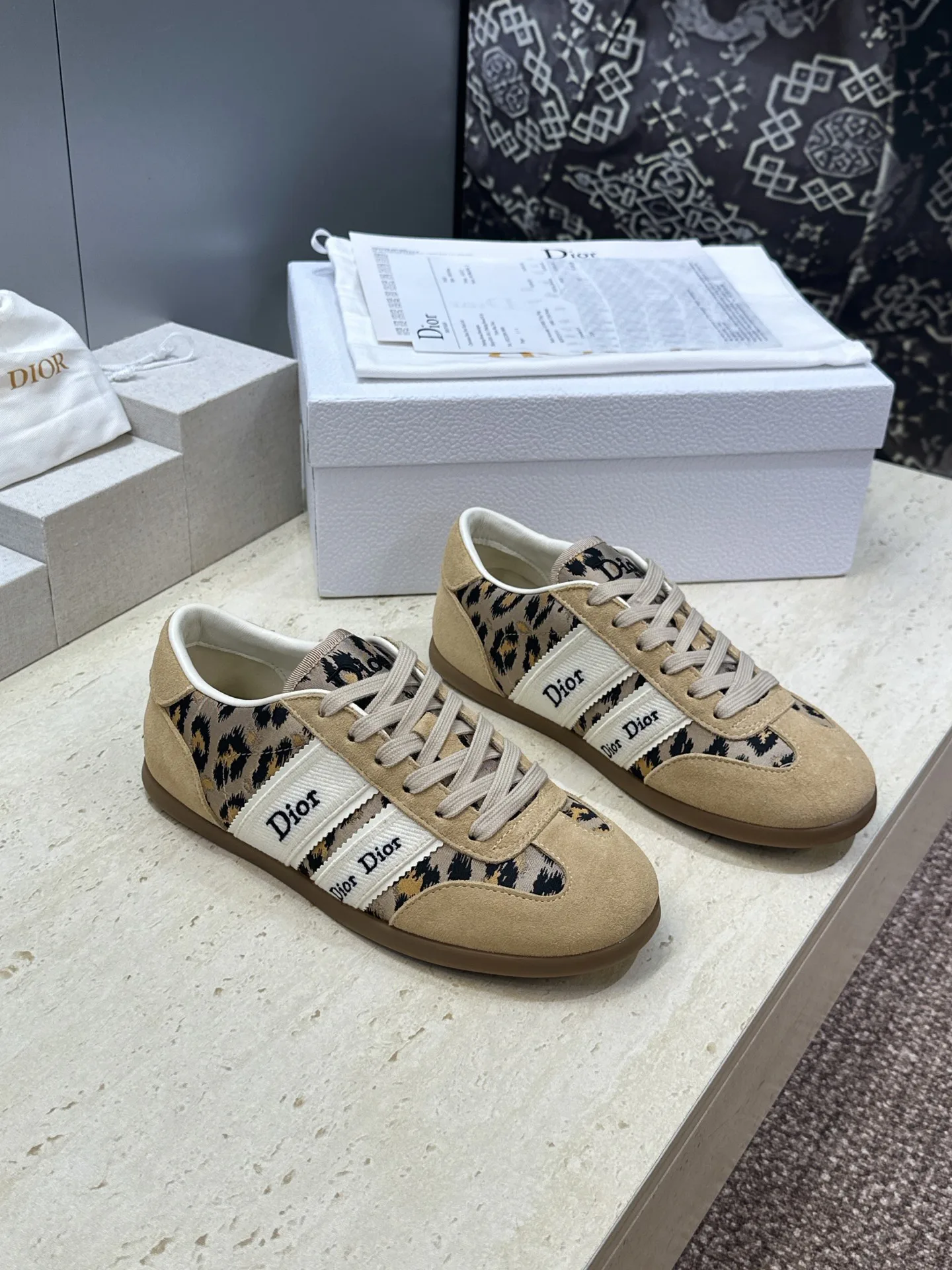 Women's Sneakers CHRISTIAN DIOR 17612348
