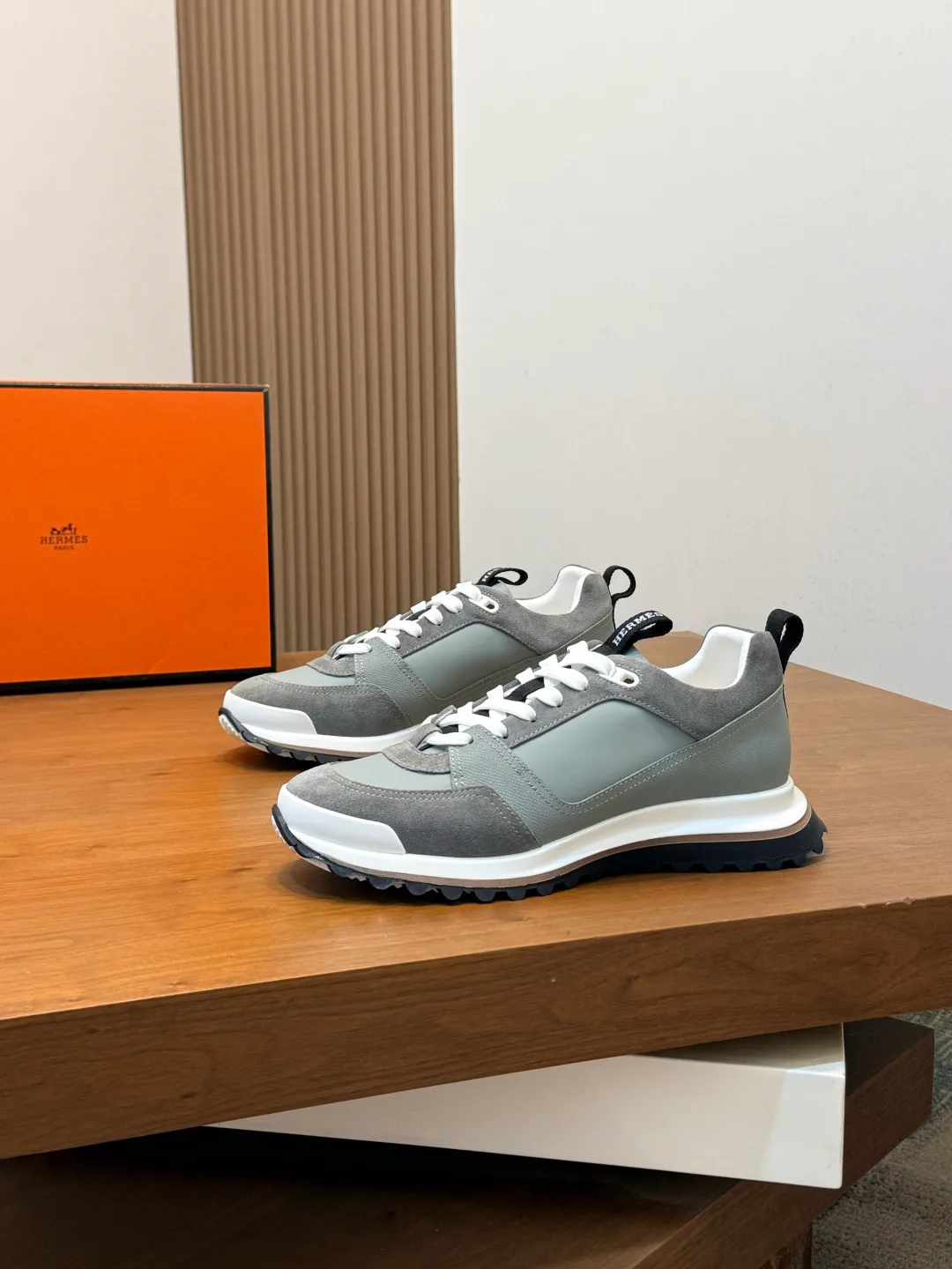 Men's Sneakers HERMES 18055242