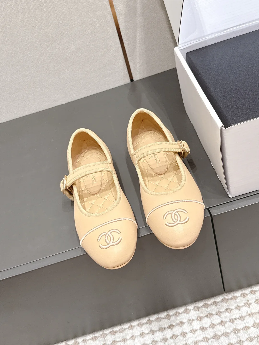 Women's Heels CHANEL 17946738