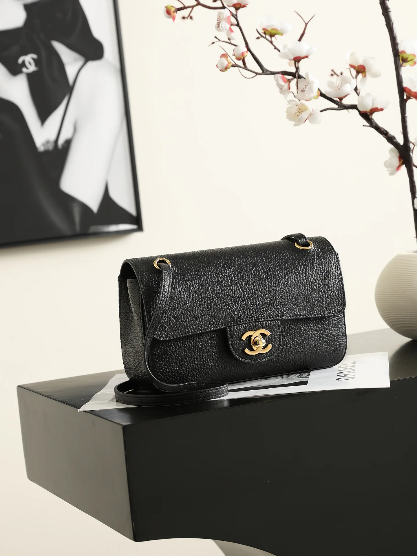 Классические Сумки Женские Chanel 18588652