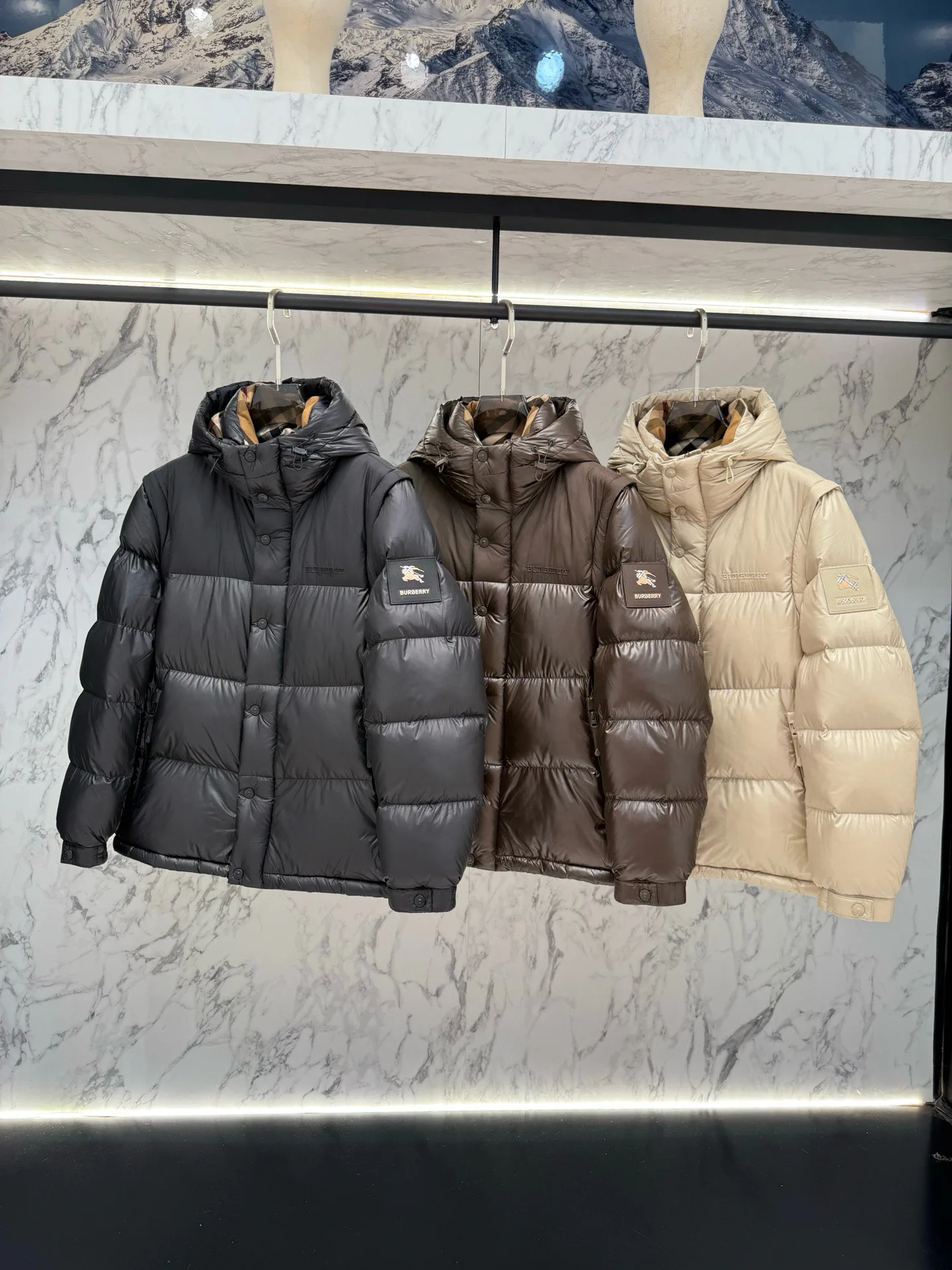 Men's Jackets And Down Jackets BURBERRY 17886954