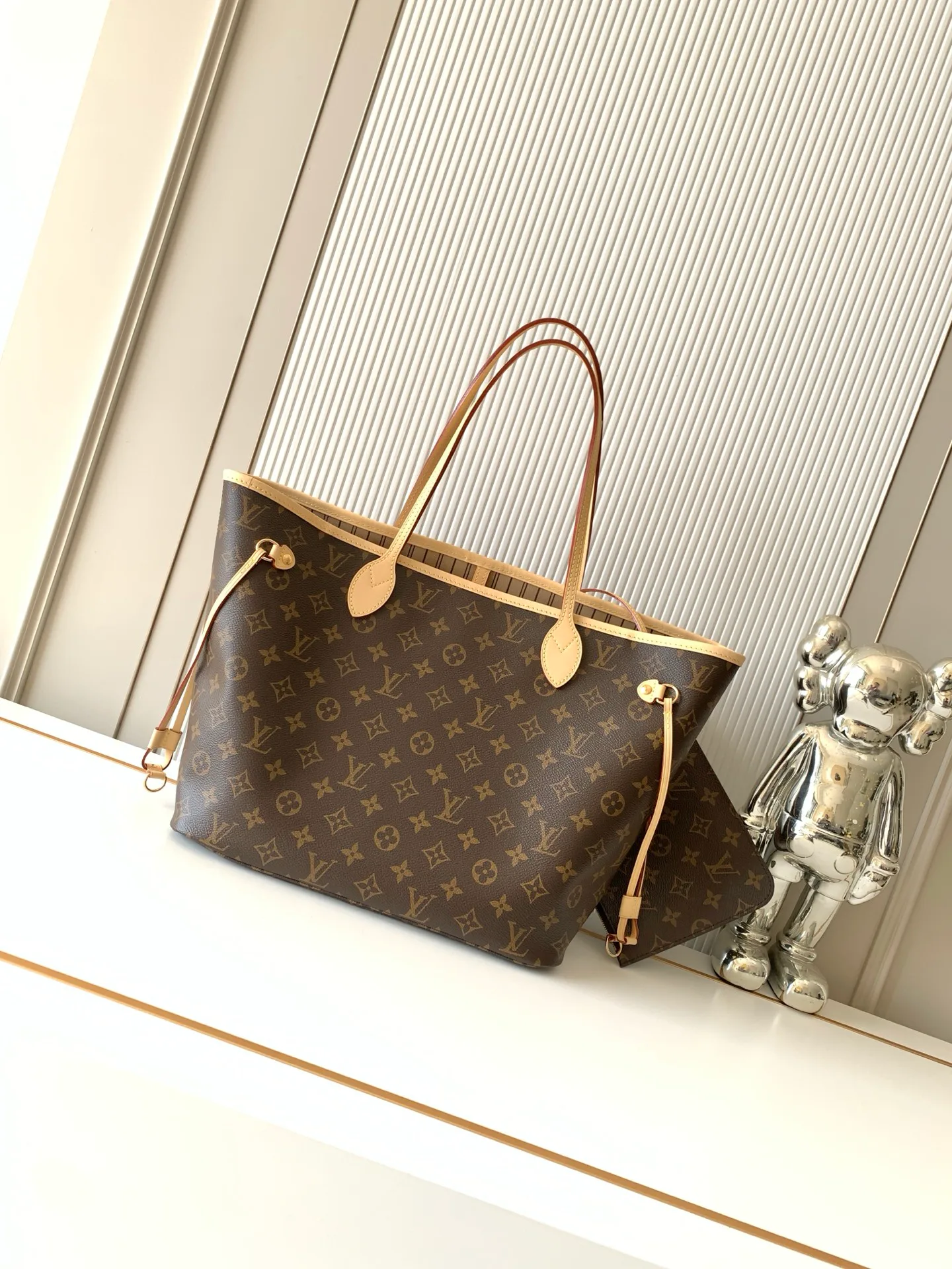 Women's Classic Handbags LOUIS VUITTON 17872083