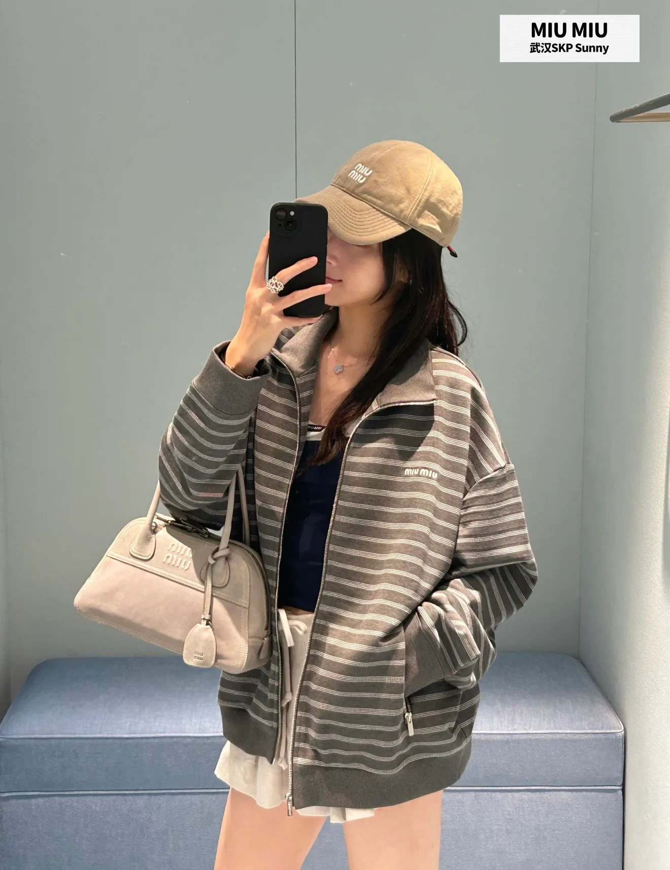 Women's Sweatshirts And Hoodies MIU MIU 18113506