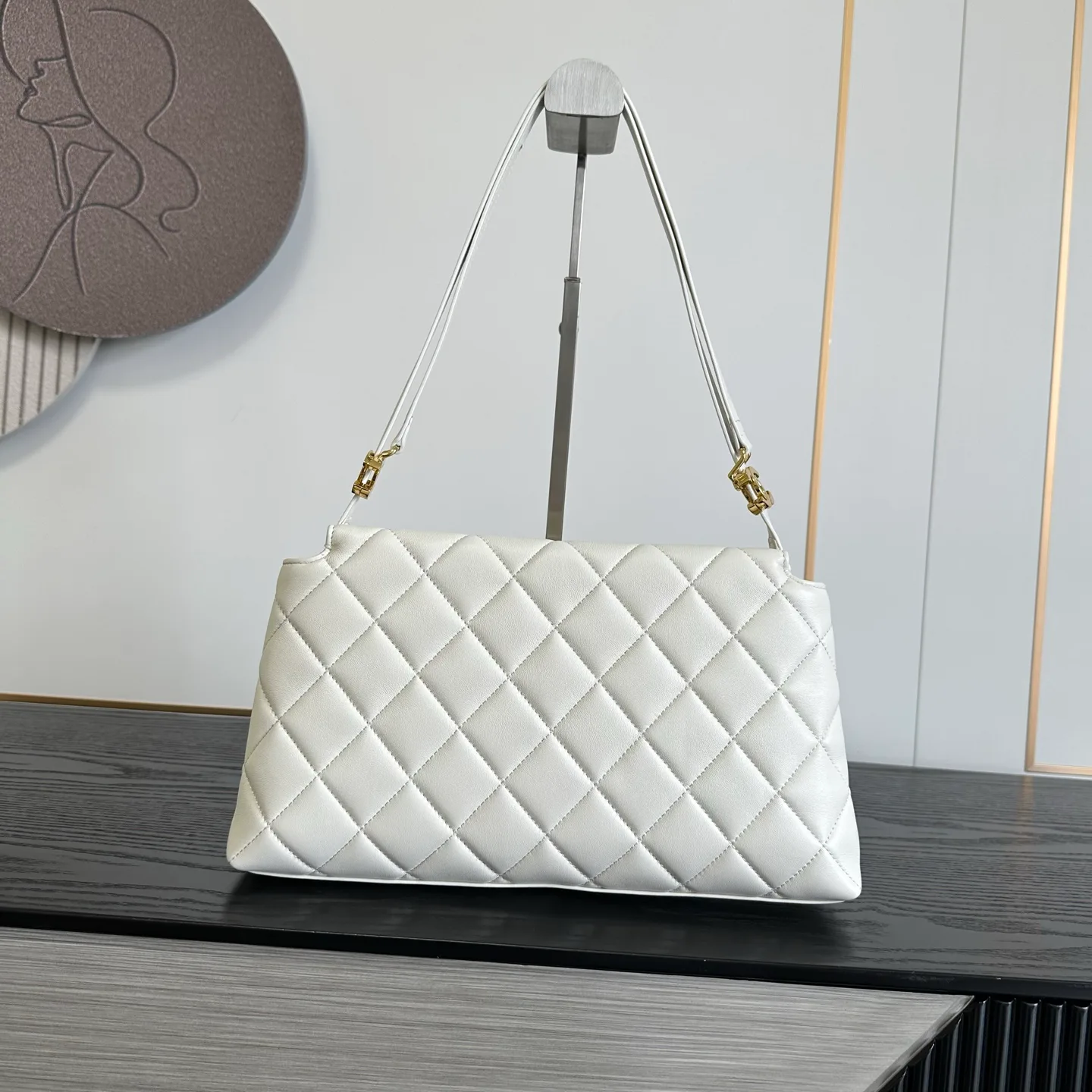 Women's Classic Handbags CHANEL 18058732