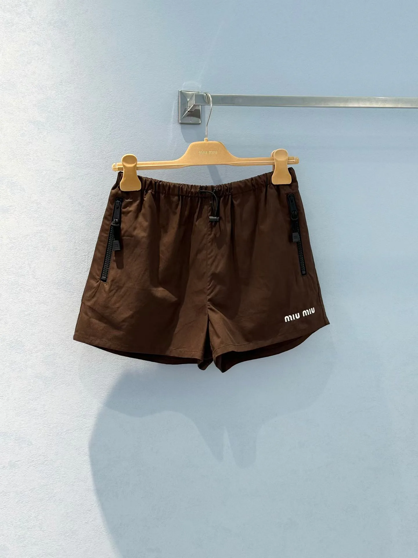 Women's Shorts MIU MIU 17834417