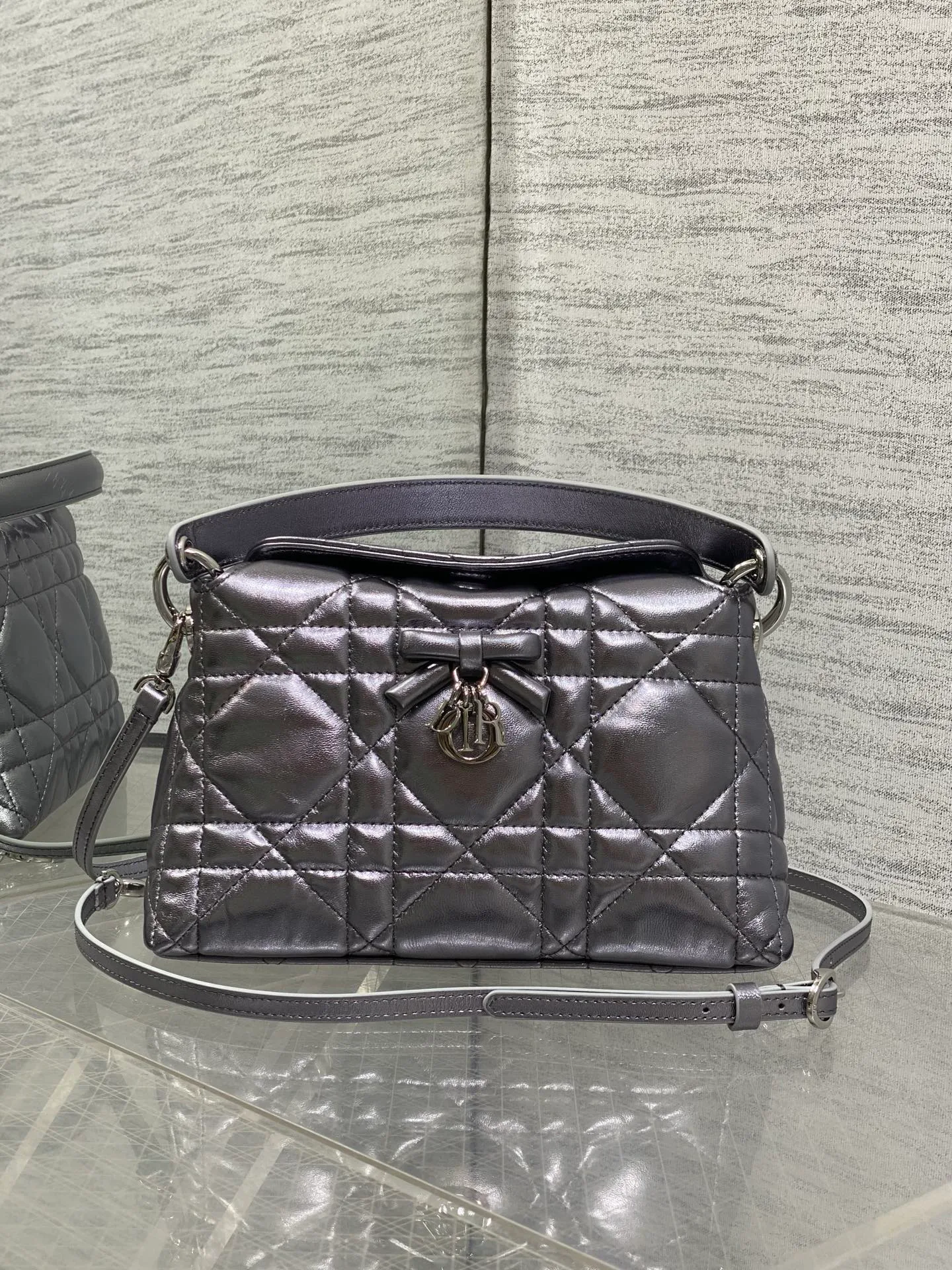 Women's Classic Handbags CHRISTIAN DIOR 18341374