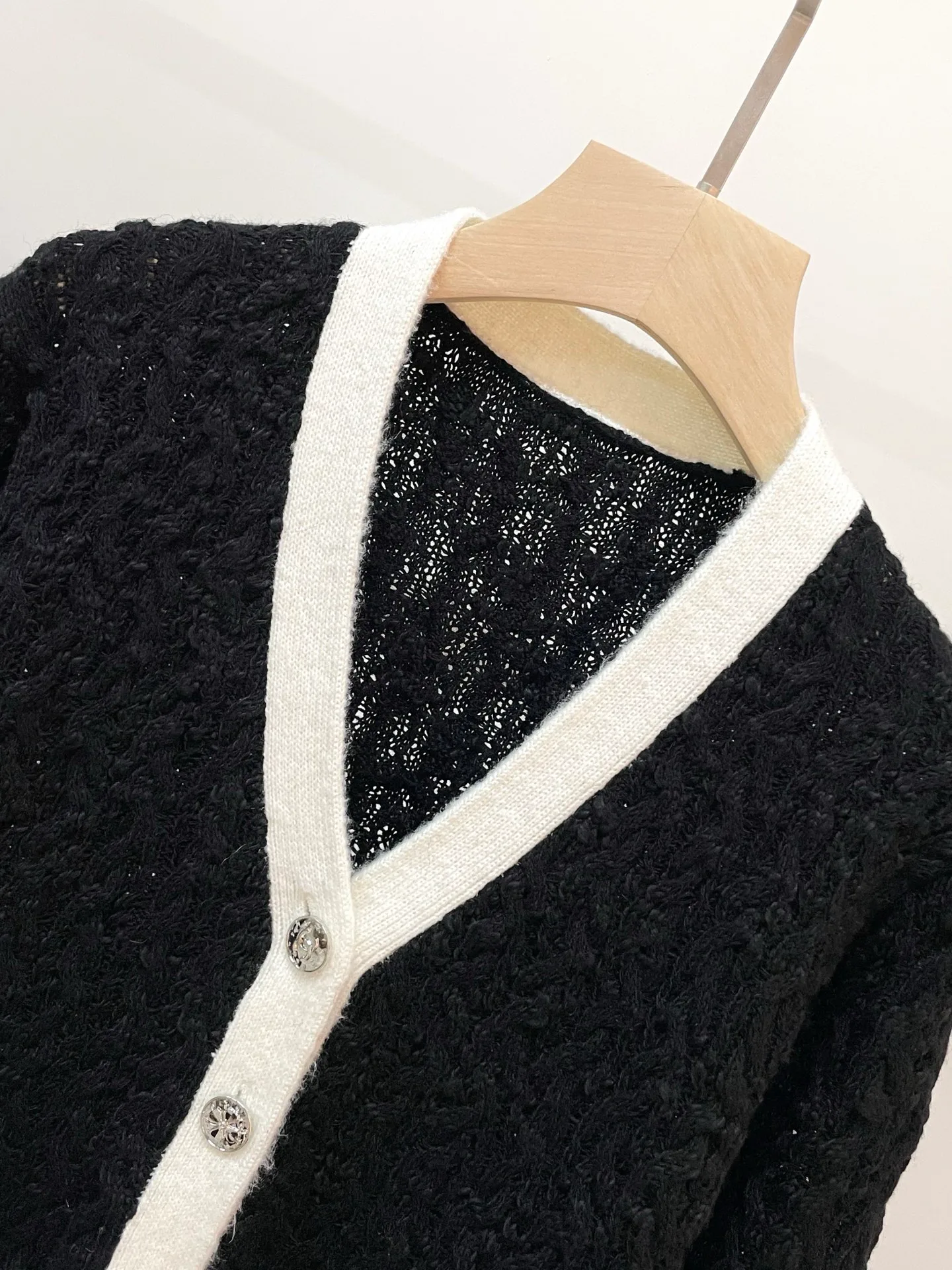 Women's Jumpers And Sweaters CHANEL 17856946