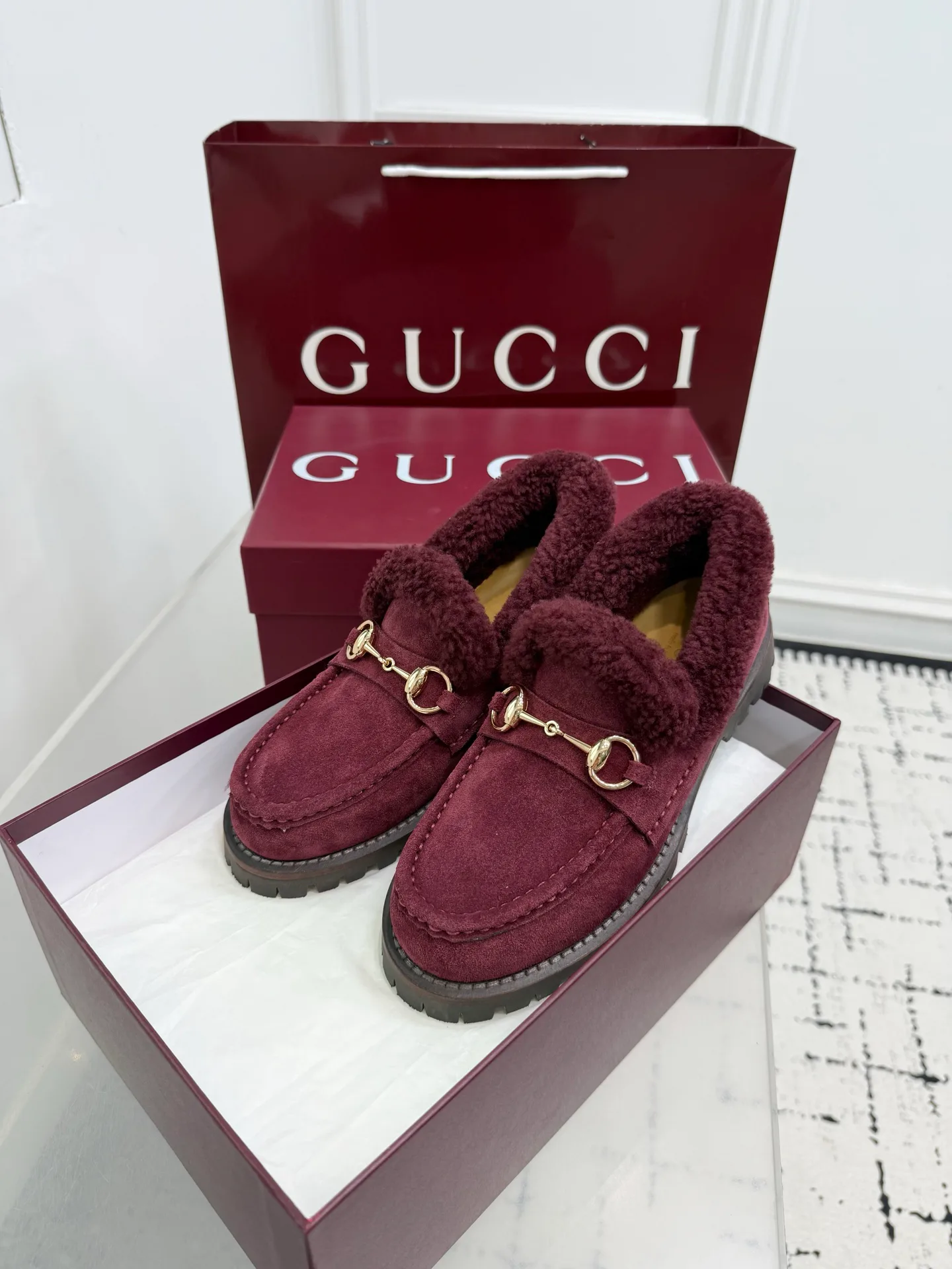 Women's Loafers And Moccasins GUCCI 18393492