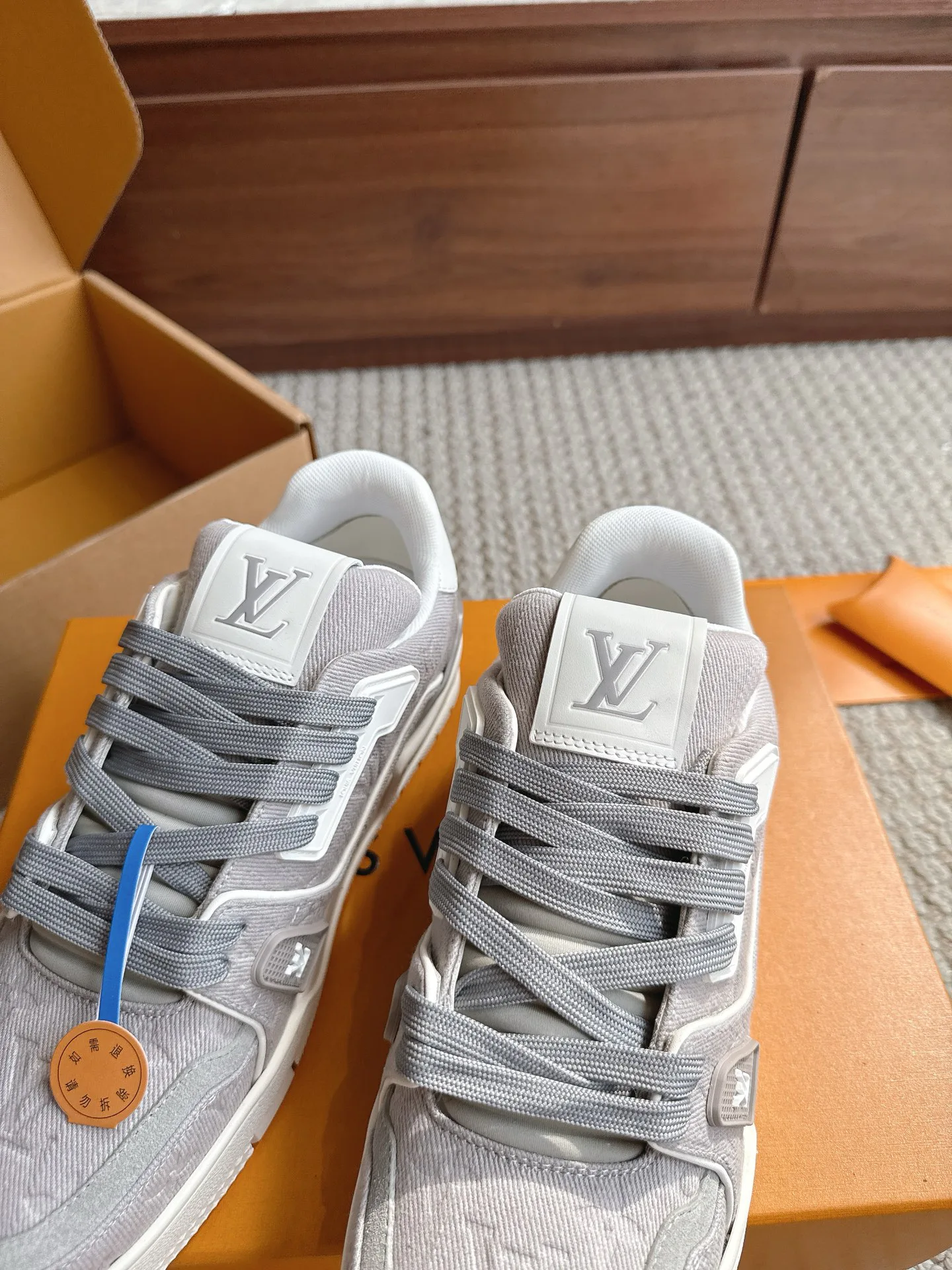 Men's Sneakers LOUIS VUITTON 17477017
