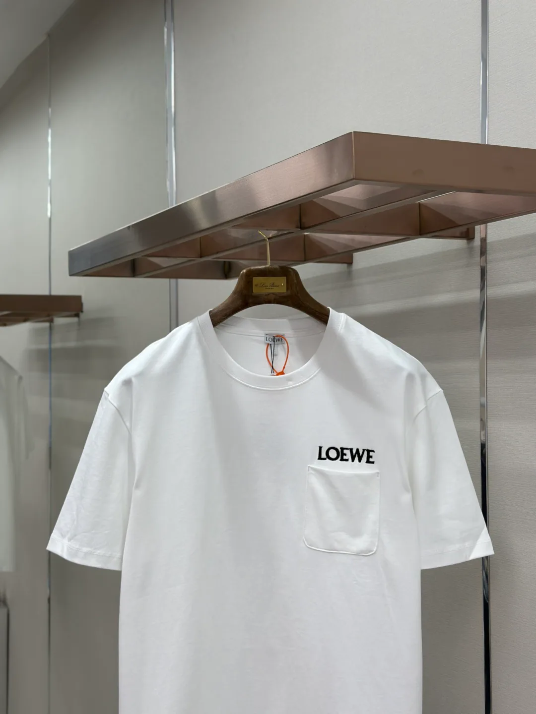 Women's T-Shirts LOEWE 18191139