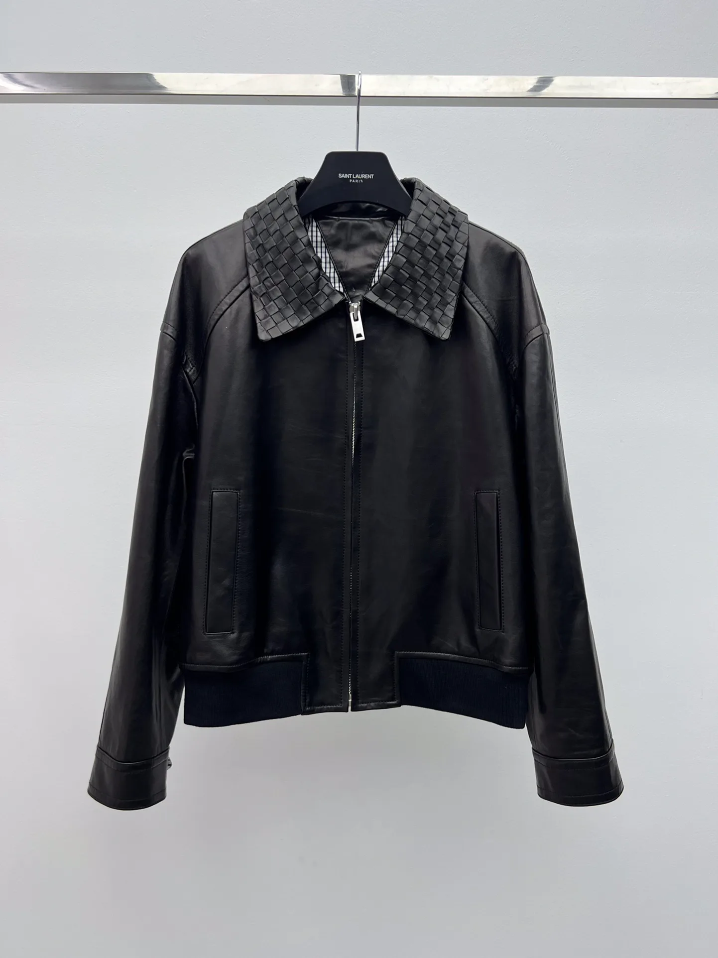 Women's Leather Jackets And Sheepskin Coats BOTTEGA VENETA 17719120