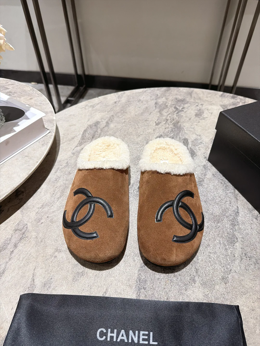 Women's Mules And Clogs CHANEL 18152364