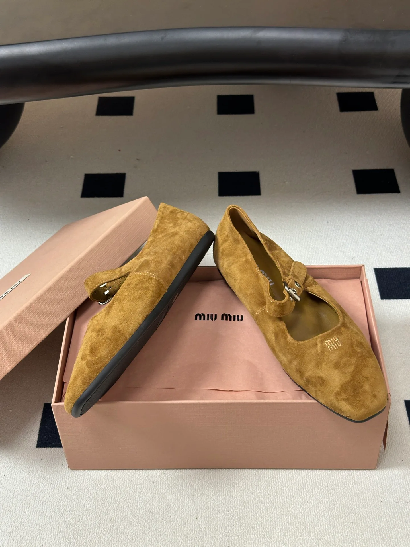 Women's Ballet Flats MIU MIU 18049230