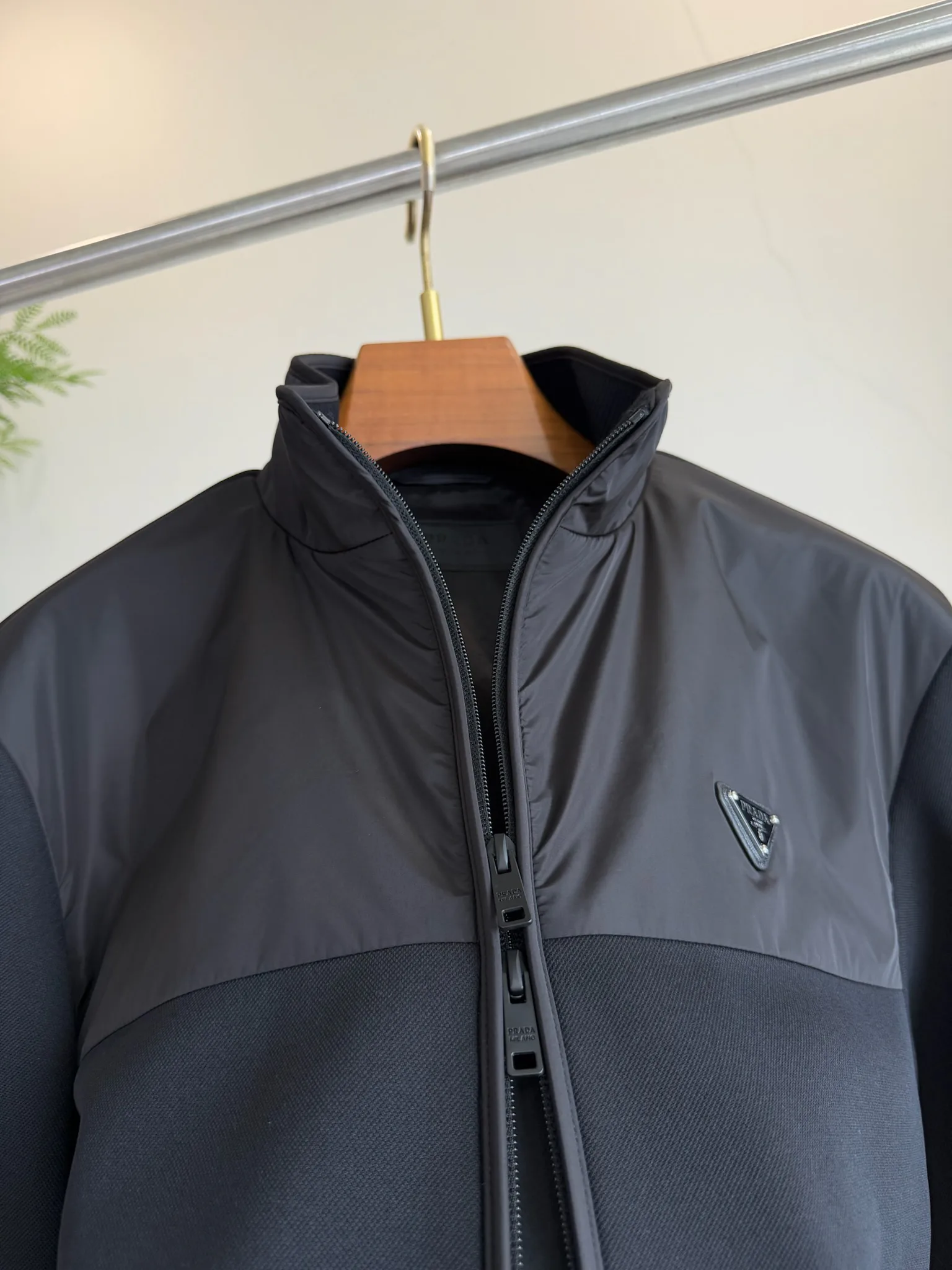 Men's Jackets And Down Jackets PRADA 18372082