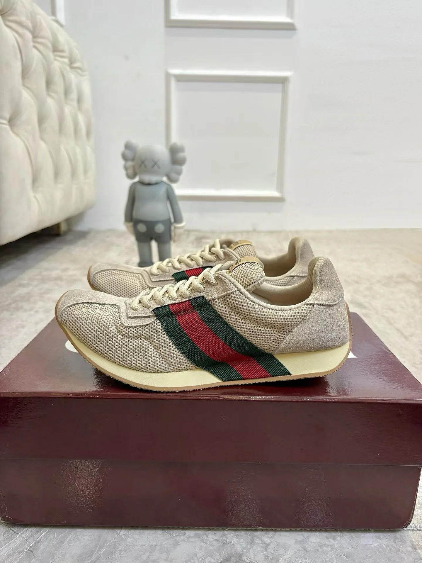 Women's Sneakers GUCCI 18466240