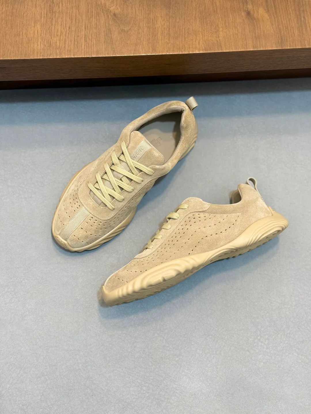 Men's Sneakers HERMES 18118875