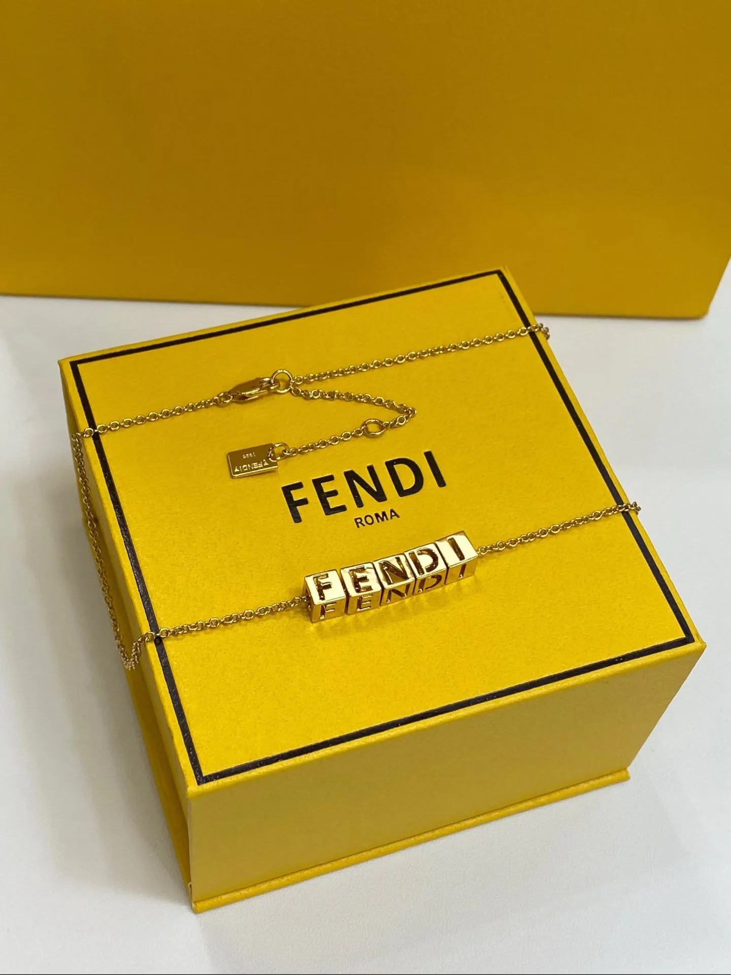 Jewelry FENDI 18123180