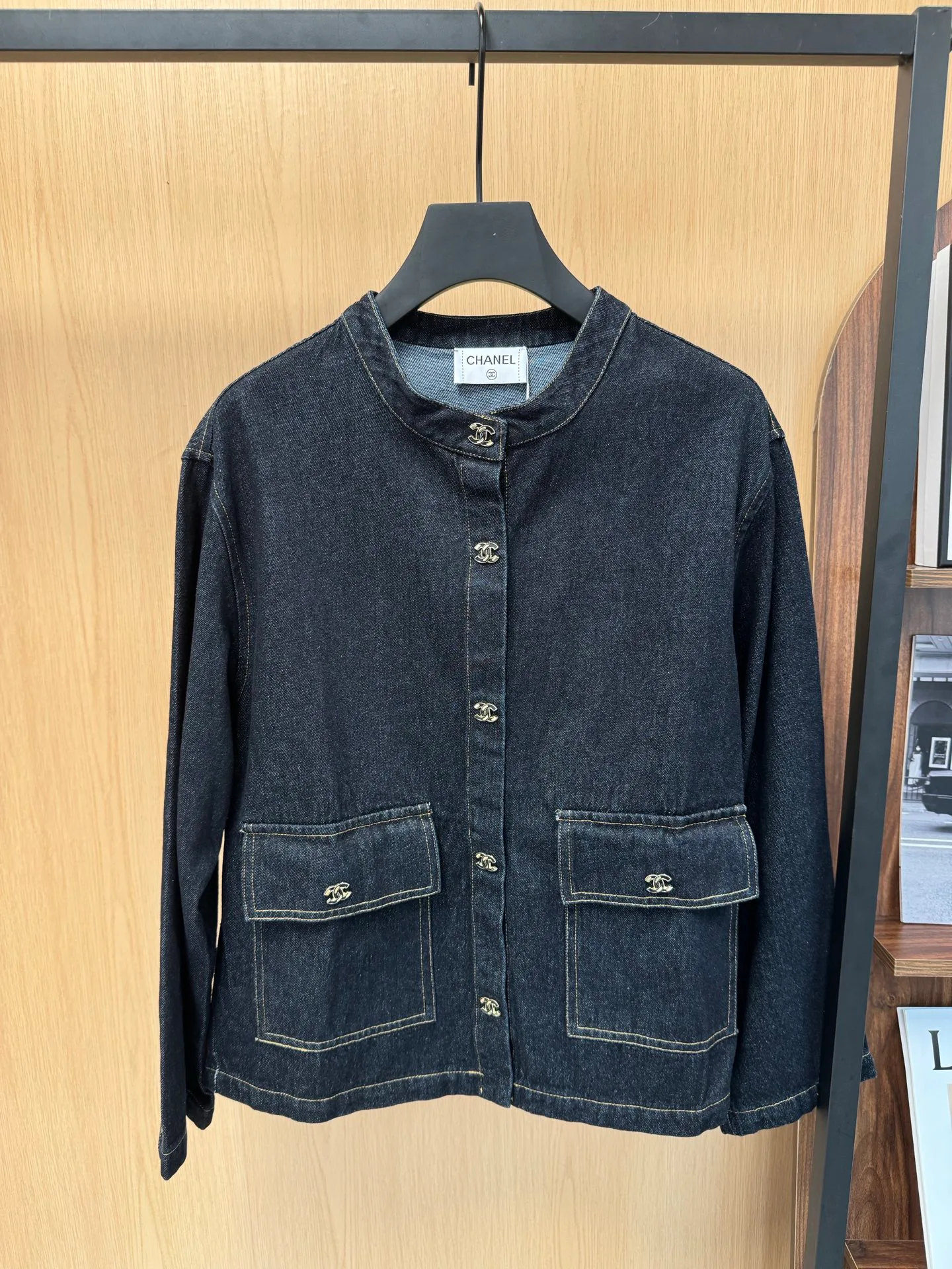 Women's Jackets And Down Jackets CHANEL 17892395