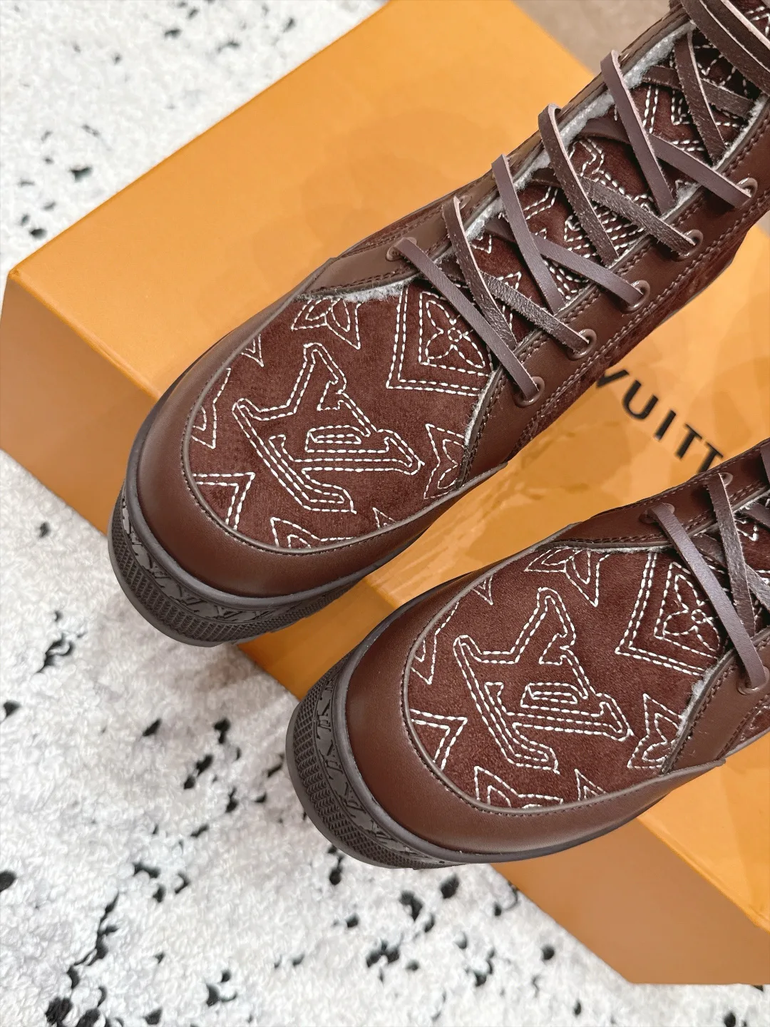 Women's Ankle Boots LOUIS VUITTON 18498030
