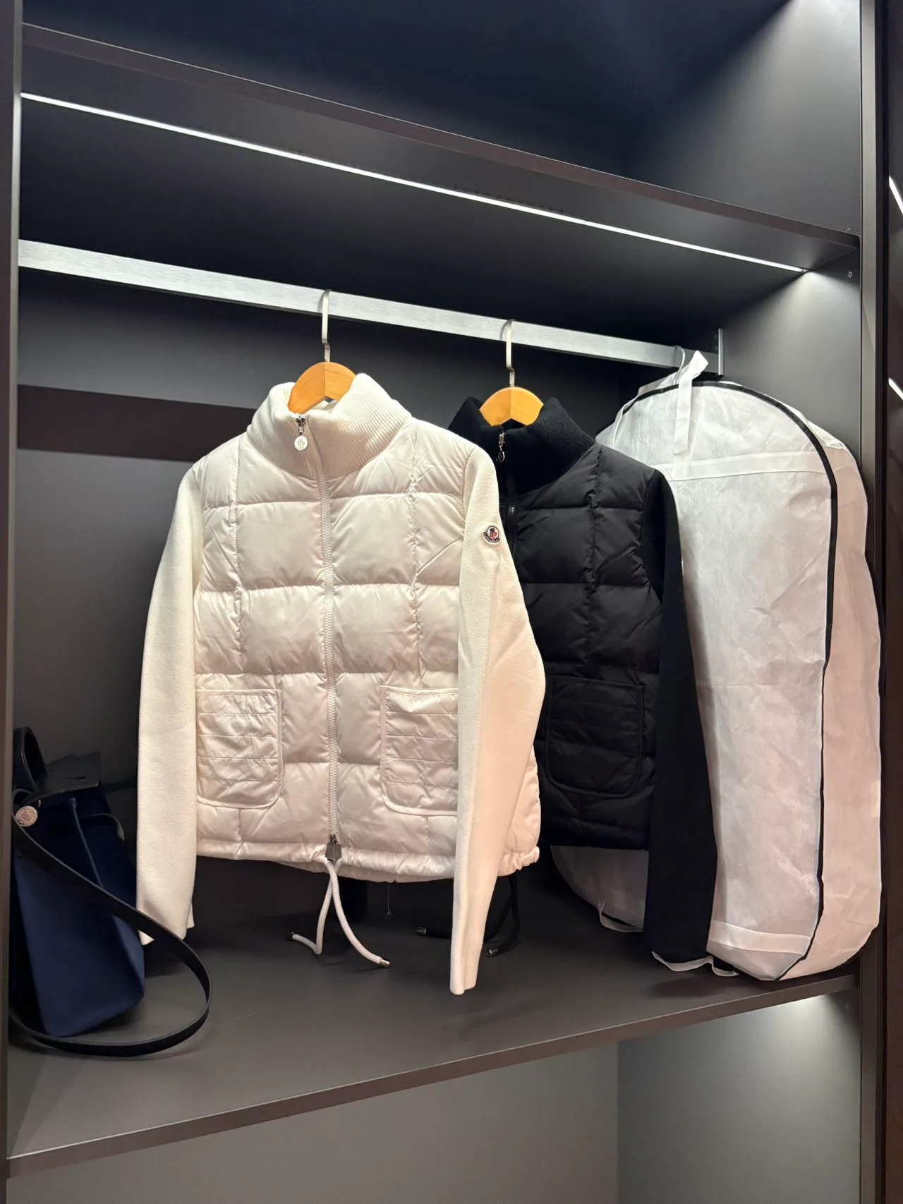 Men's Jackets And Down Jackets MONCLER 18434648