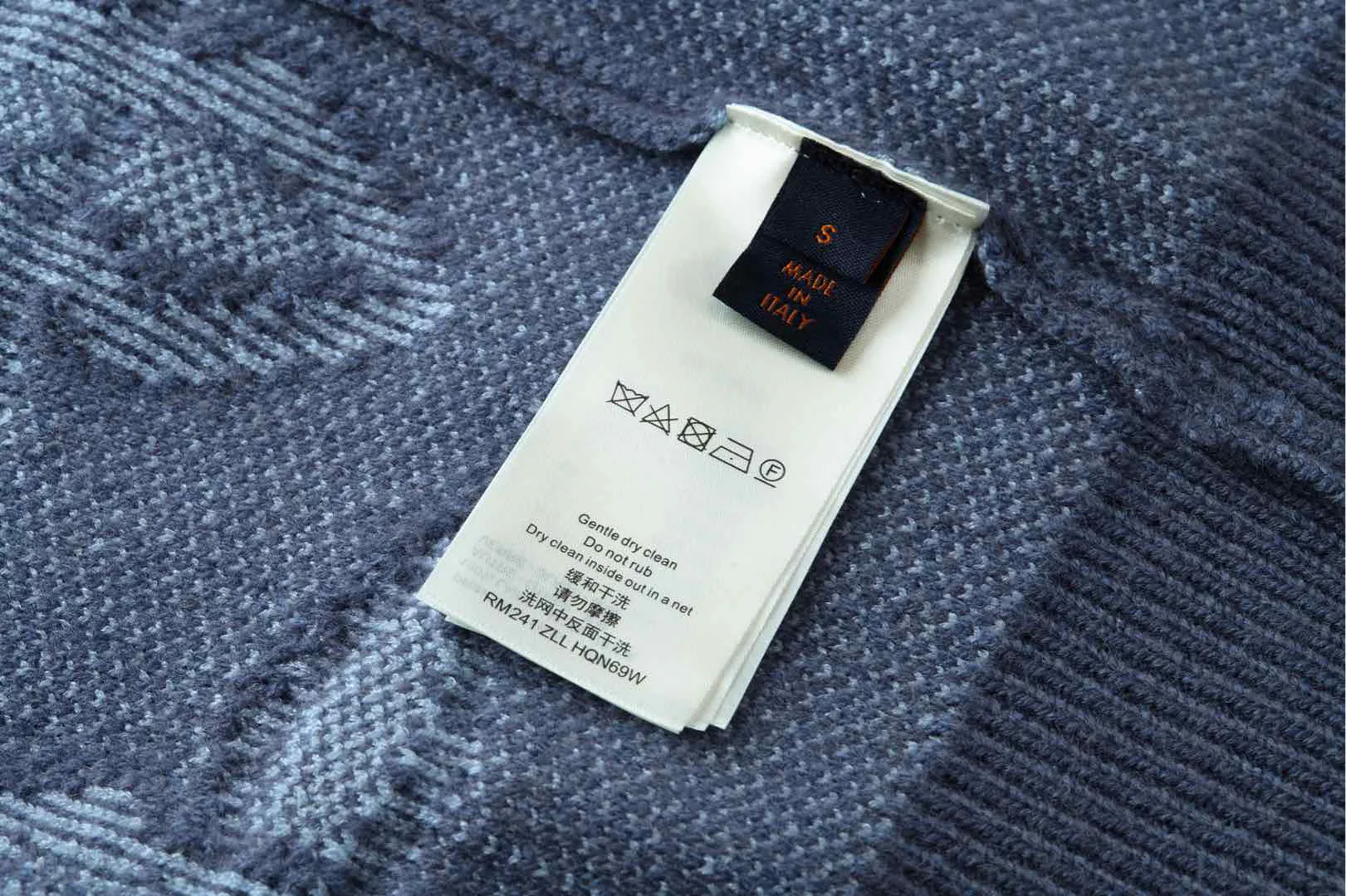 Women's Jumpers And Sweaters LOUIS VUITTON 18045842