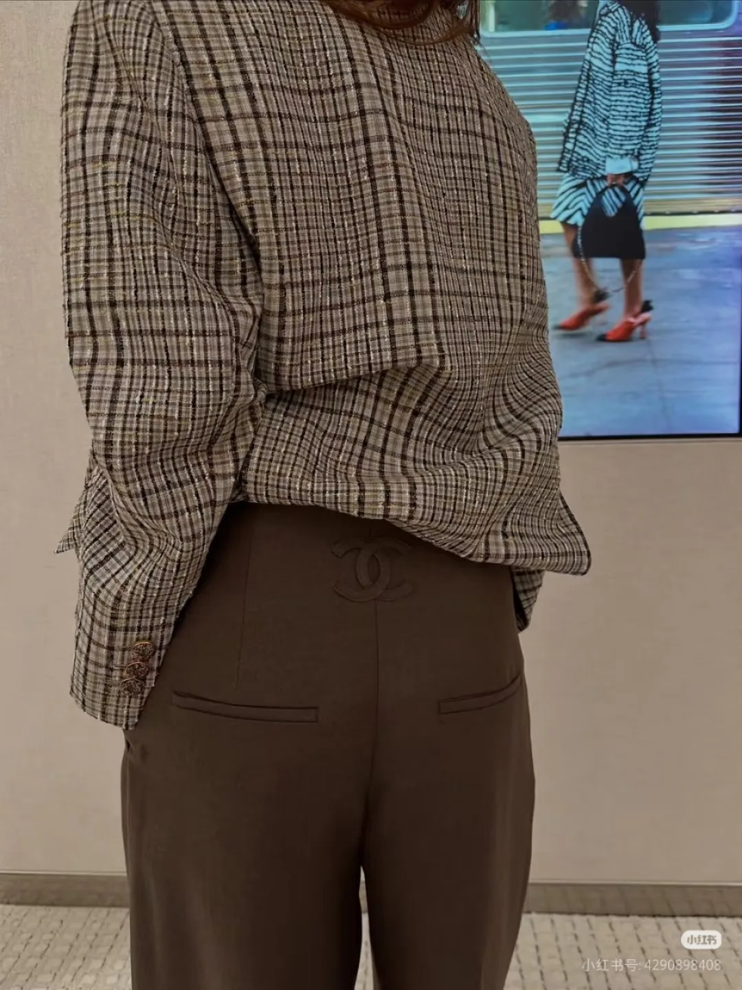 Women's Trousers CHANEL 18264810