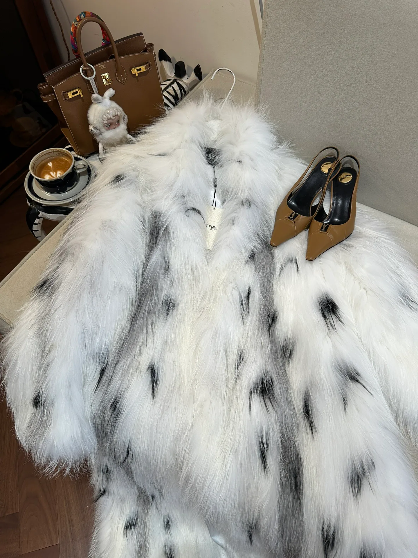 Women's Fur Coats FENDI 18437662