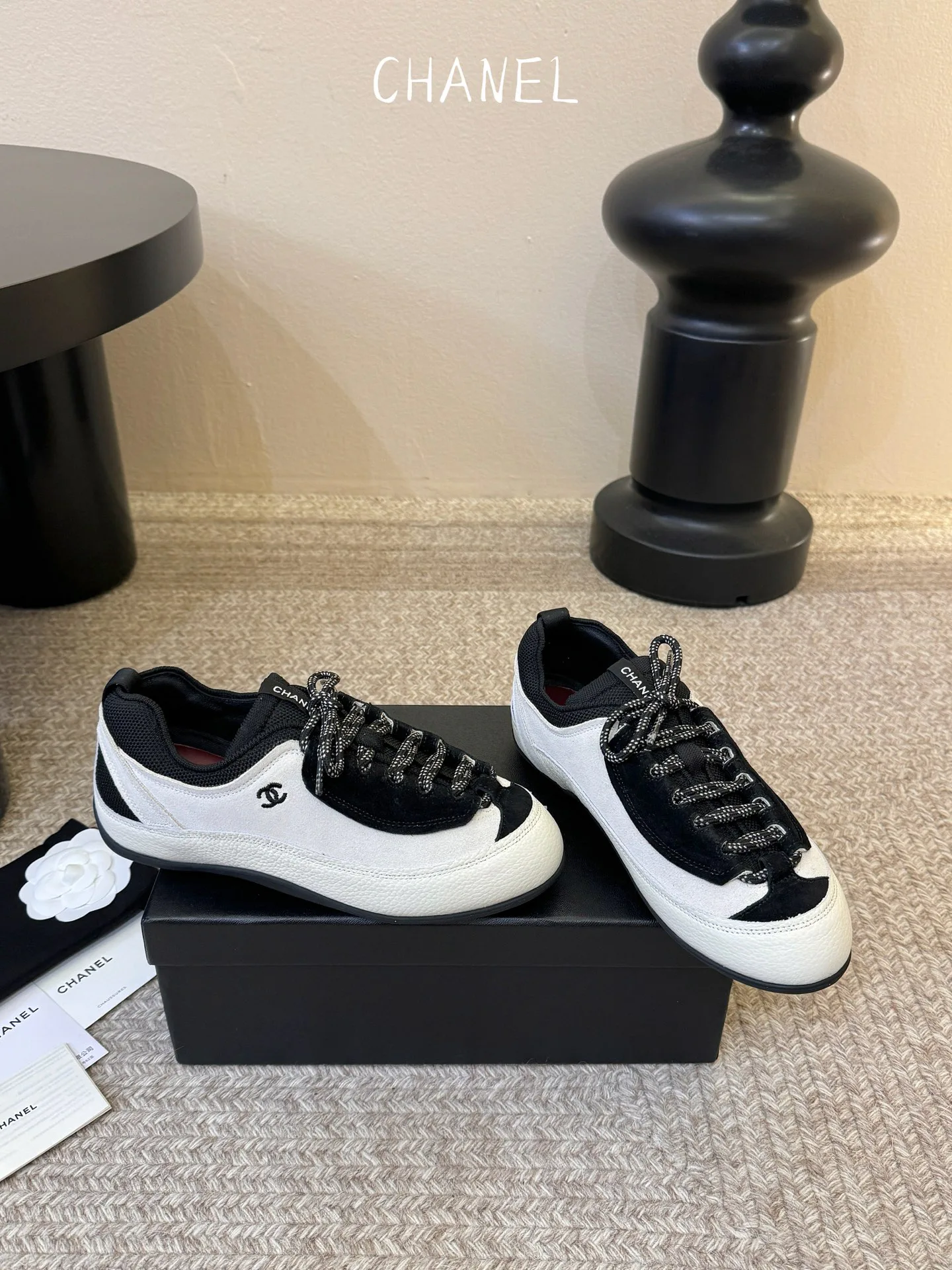 Women's Sneakers CHANEL 17978476