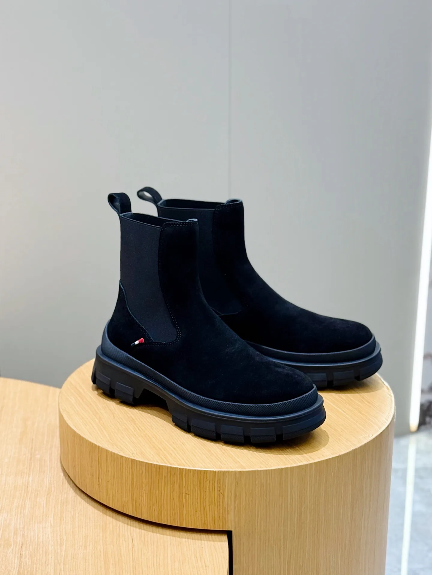 Men's Ankle Boots MONCLER 19548910