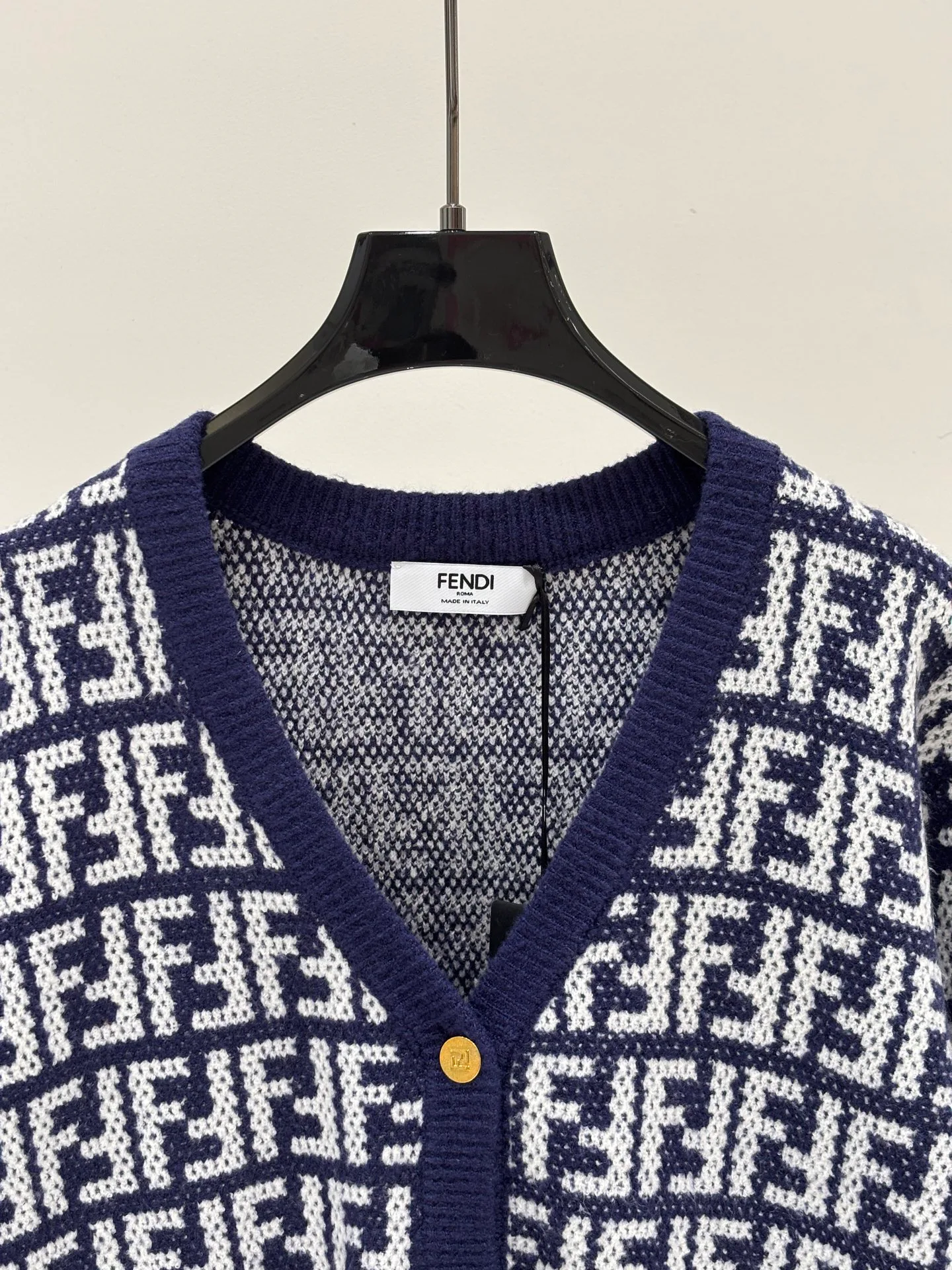 Women's Jumpers And Sweaters FENDI 17930684