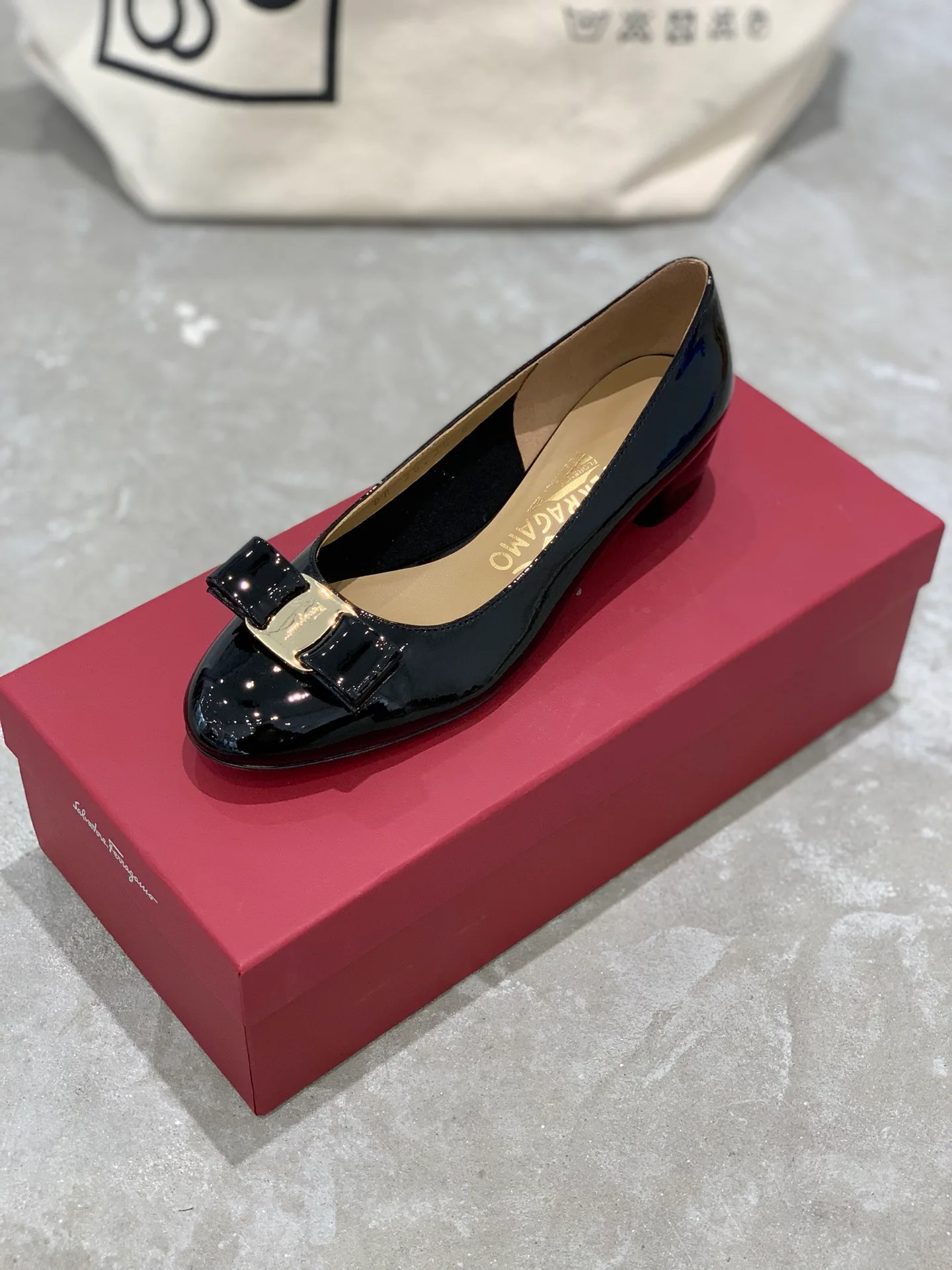 Women's Heels SALVATORE FERRAGAMO 18340709