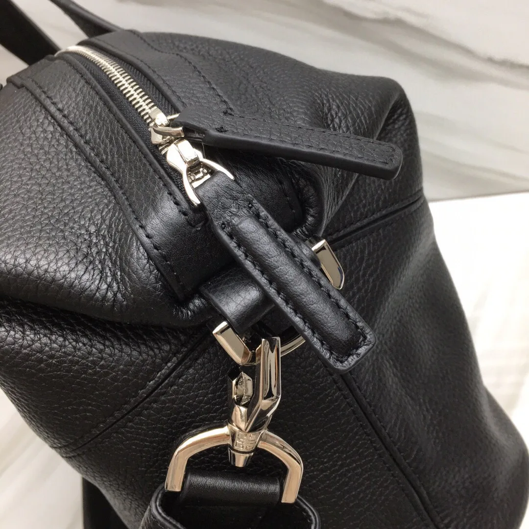Men's Business Bags GIVENCHY 18452637