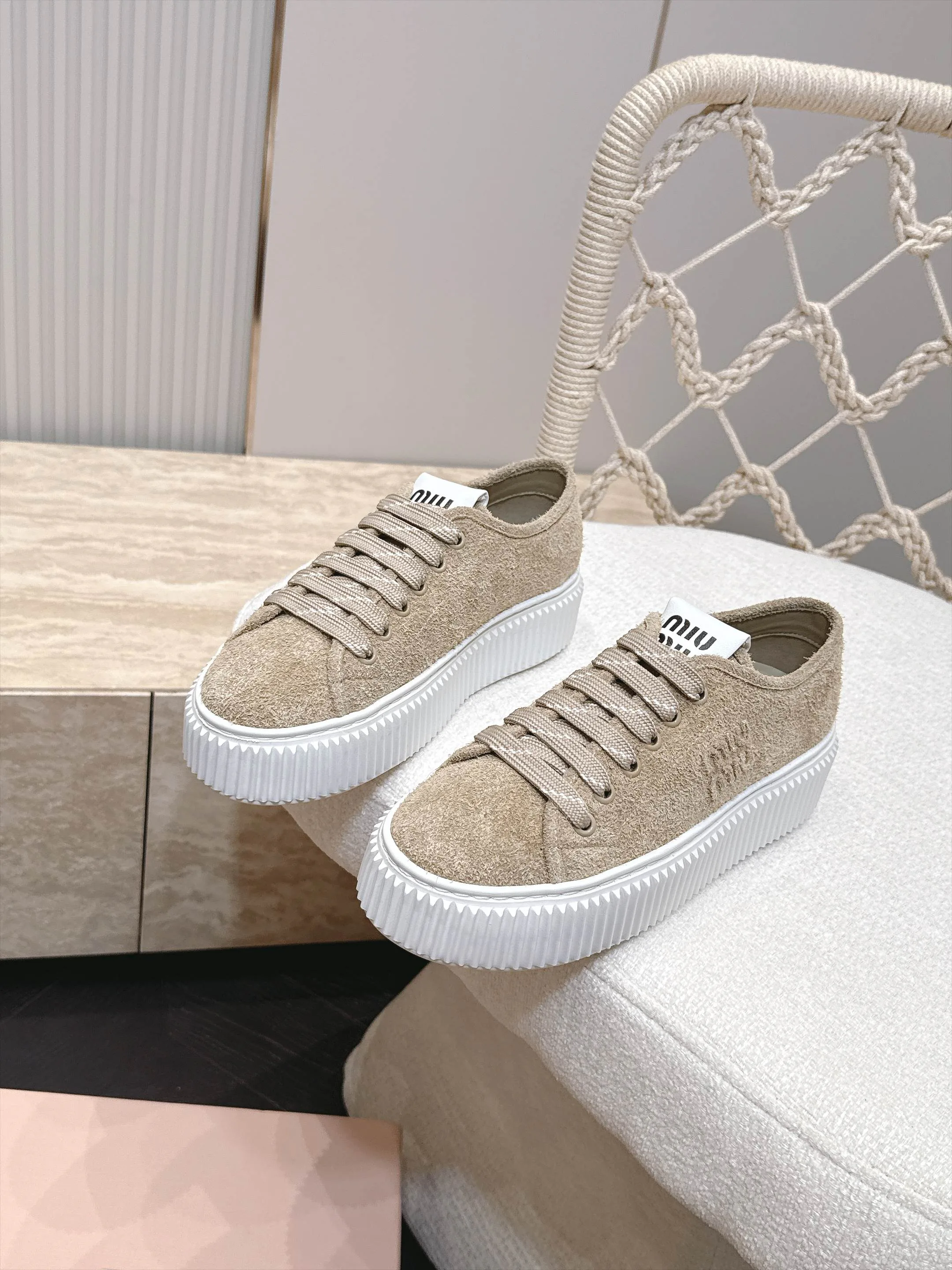 Women's Sneakers MIU MIU 17968856