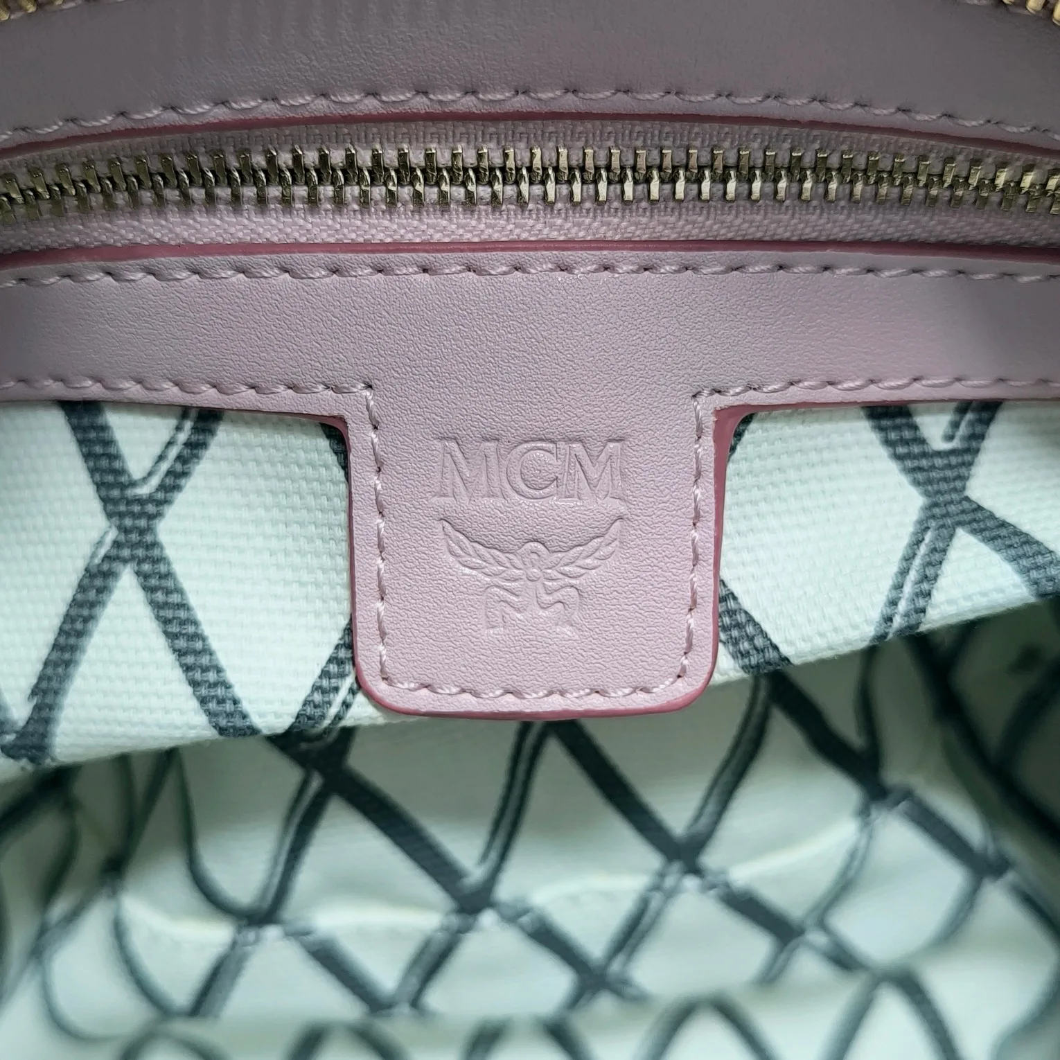 Women's Shoulder Bags MCM 17896736