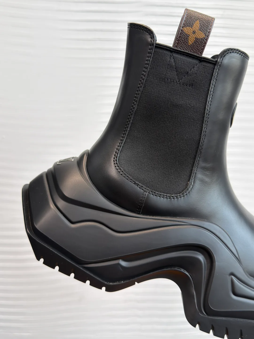 Women's Ankle Boots LOUIS VUITTON 18252062