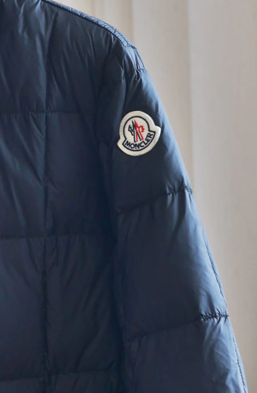 Women's Jackets And Down Jackets MONCLER 18184515