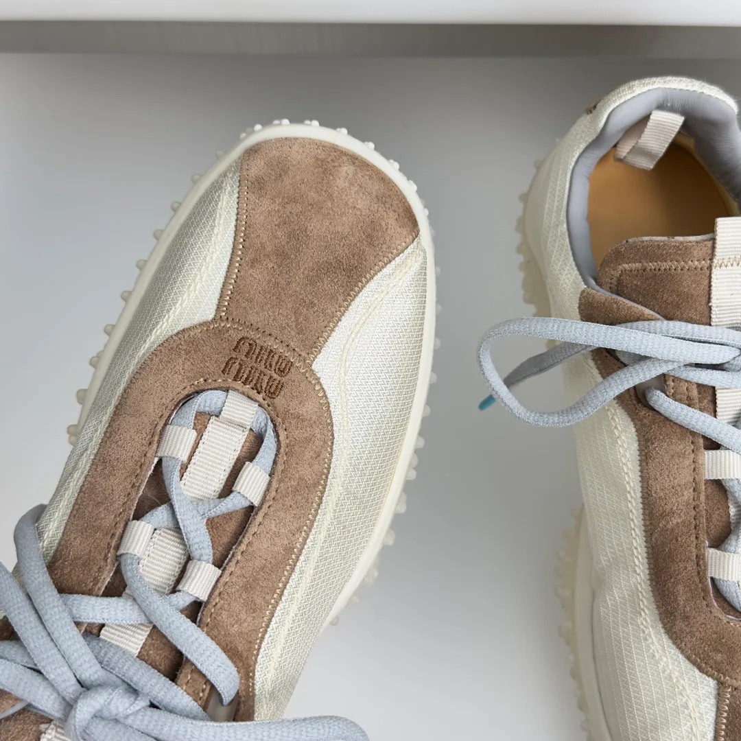 Women's Sneakers MIU MIU 17465557