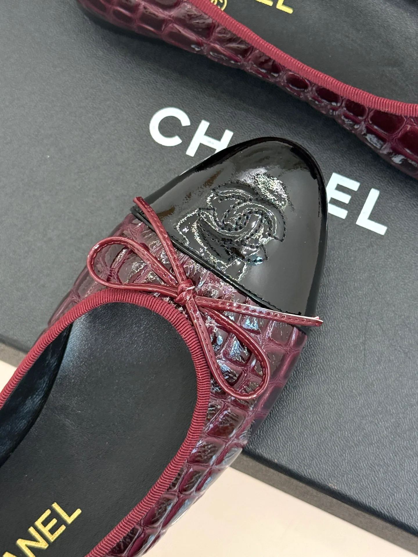 Women's Ballet Flats CHANEL 17406180