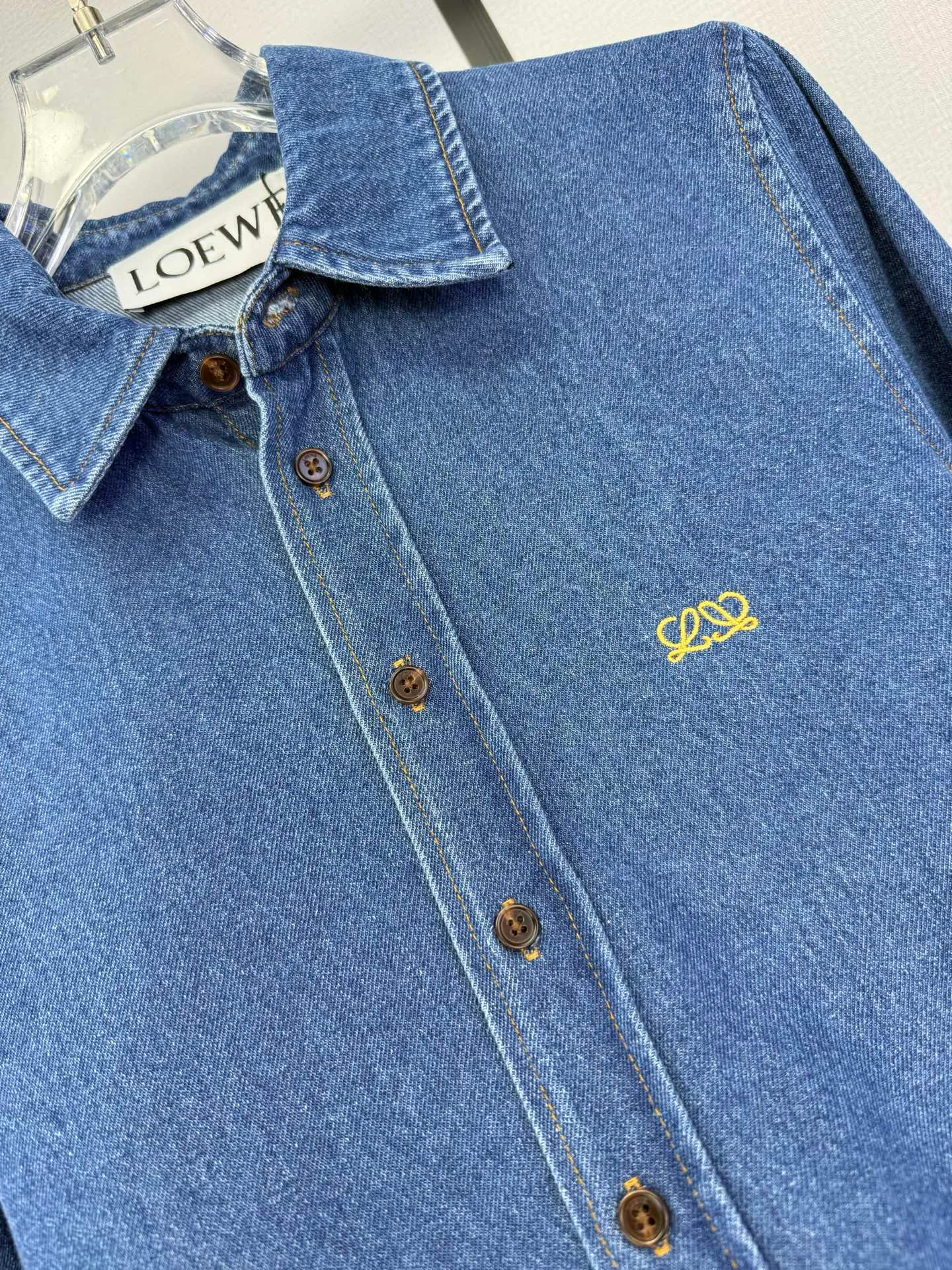 Women's Shirts LOEWE 17799307