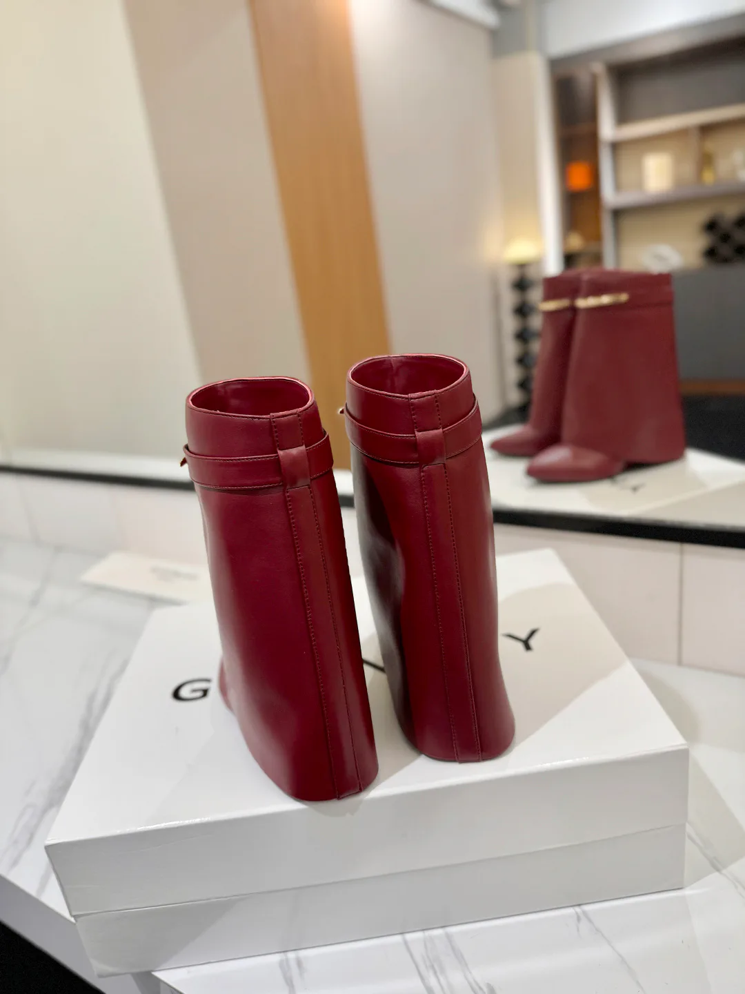 Women's Booties GIVENCHY 18134729