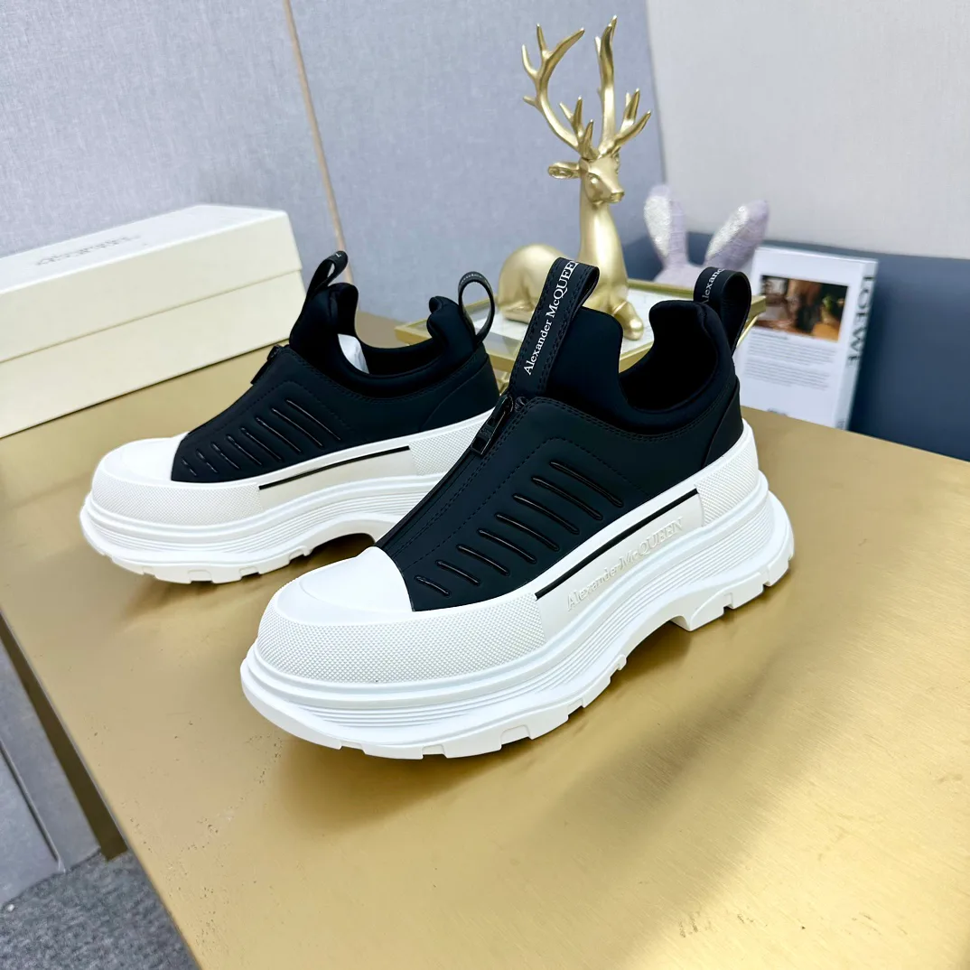 Women's Sneakers ALEXANDER MCQUEEN 18397476