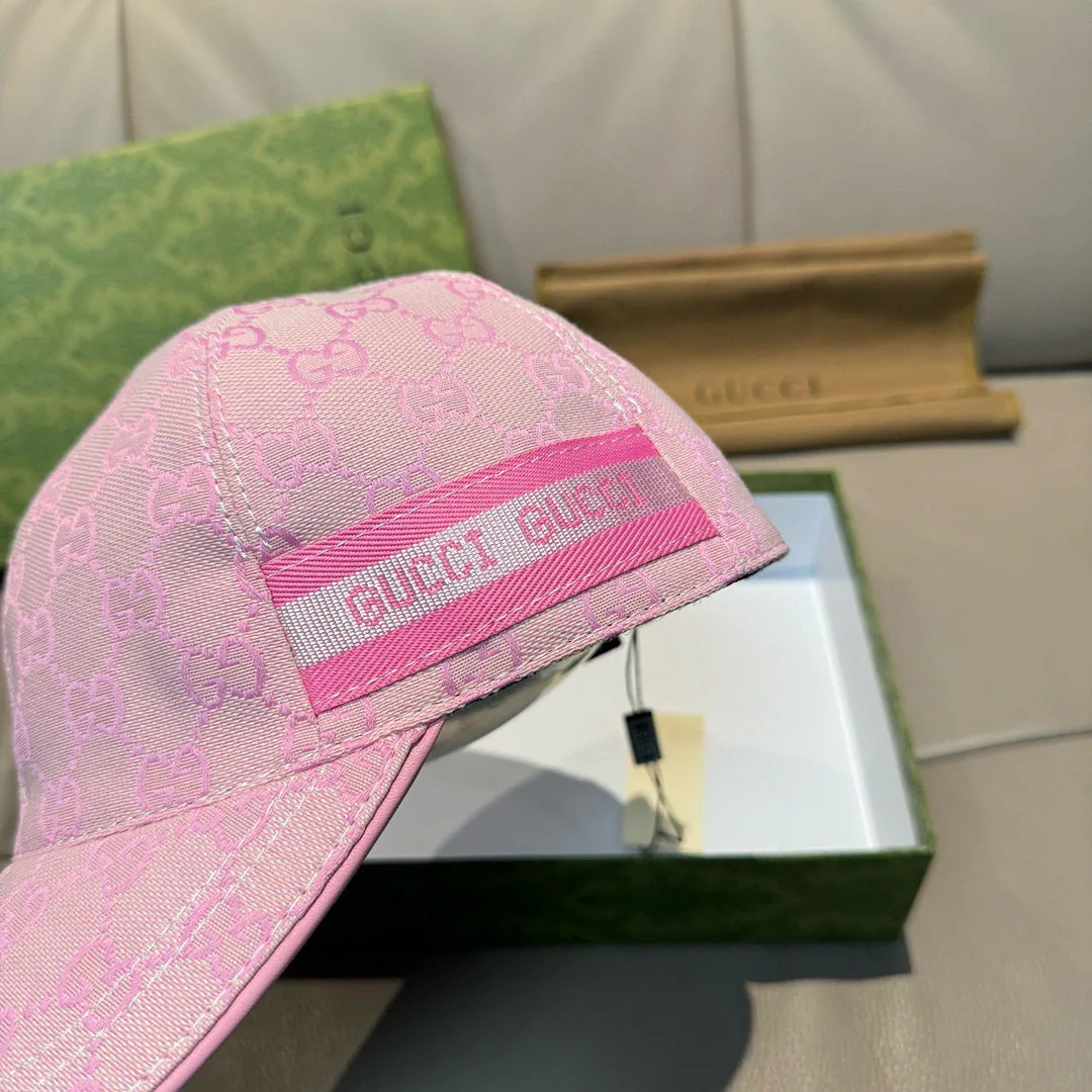 Hats GUCCI 18105291