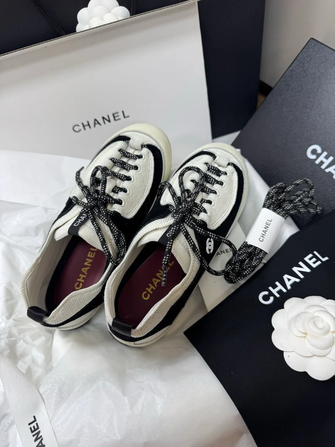 Women's Sneakers CHANEL 17358825