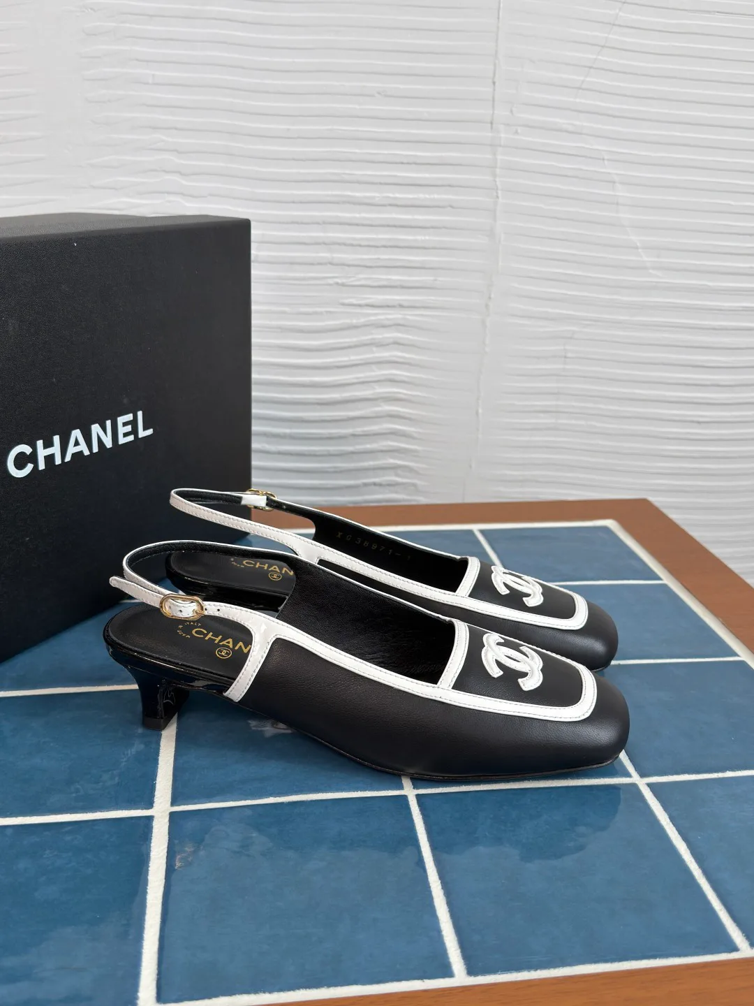 Women's Open-Toe Sandals CHANEL 18125467