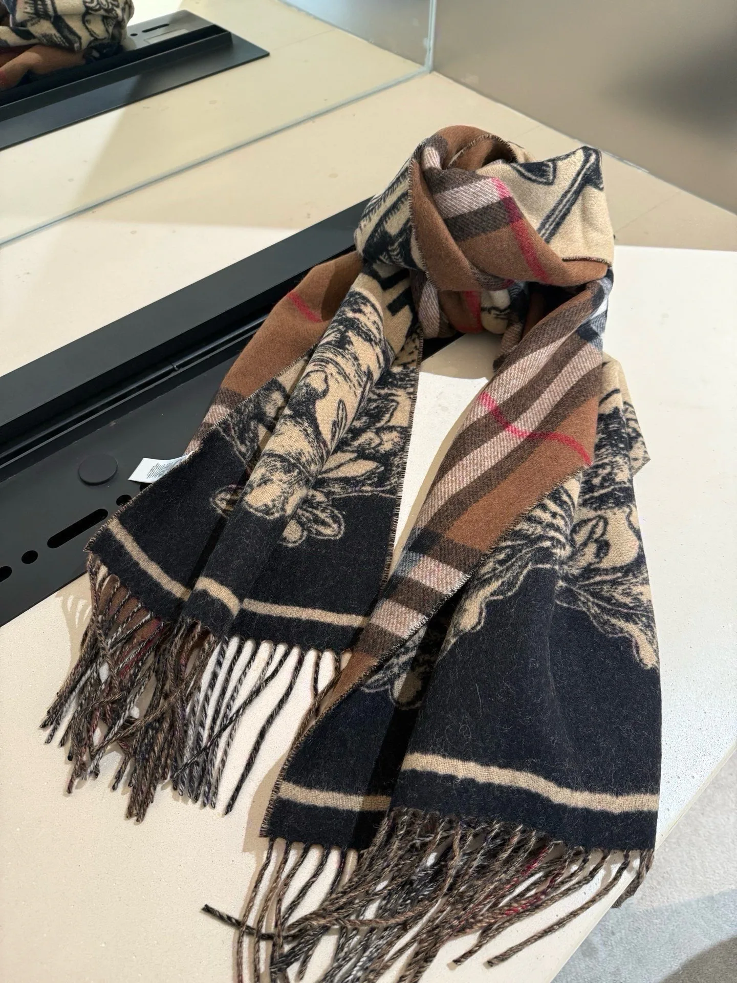Scarves BURBERRY 17448566